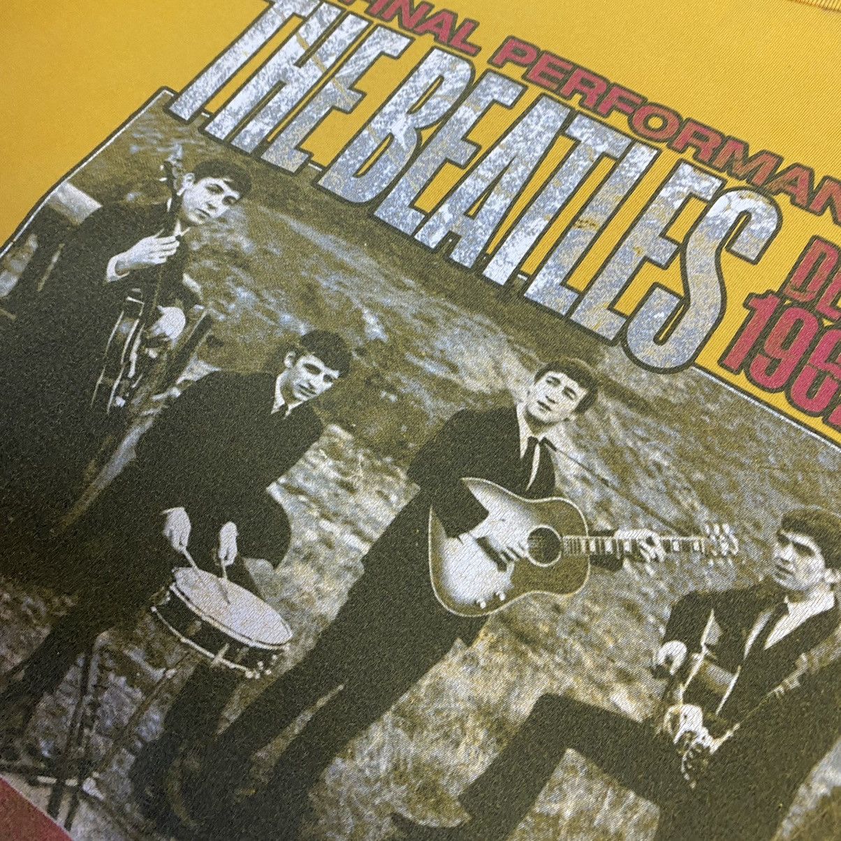 Band Tees Vintage The Beatles Big Graphic logo 2000’s band tee Size US L / EU 52-54 / 3 - 6 Thumbnail