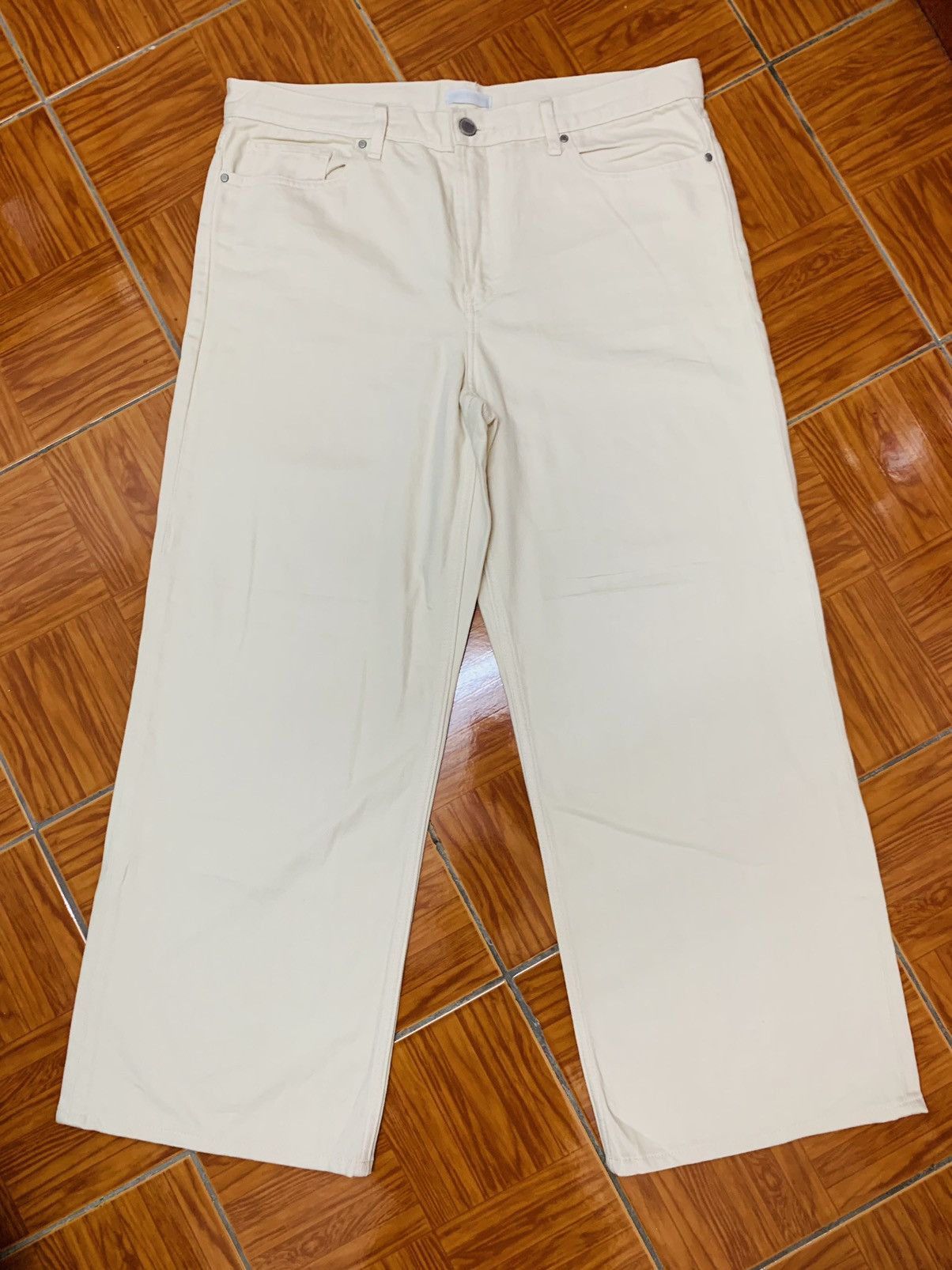 Japanese Brand × Uniqlo Uniqlo Baggy Jeans Wide Leg Pants Size US 34 / EU 50 - 3 Thumbnail
