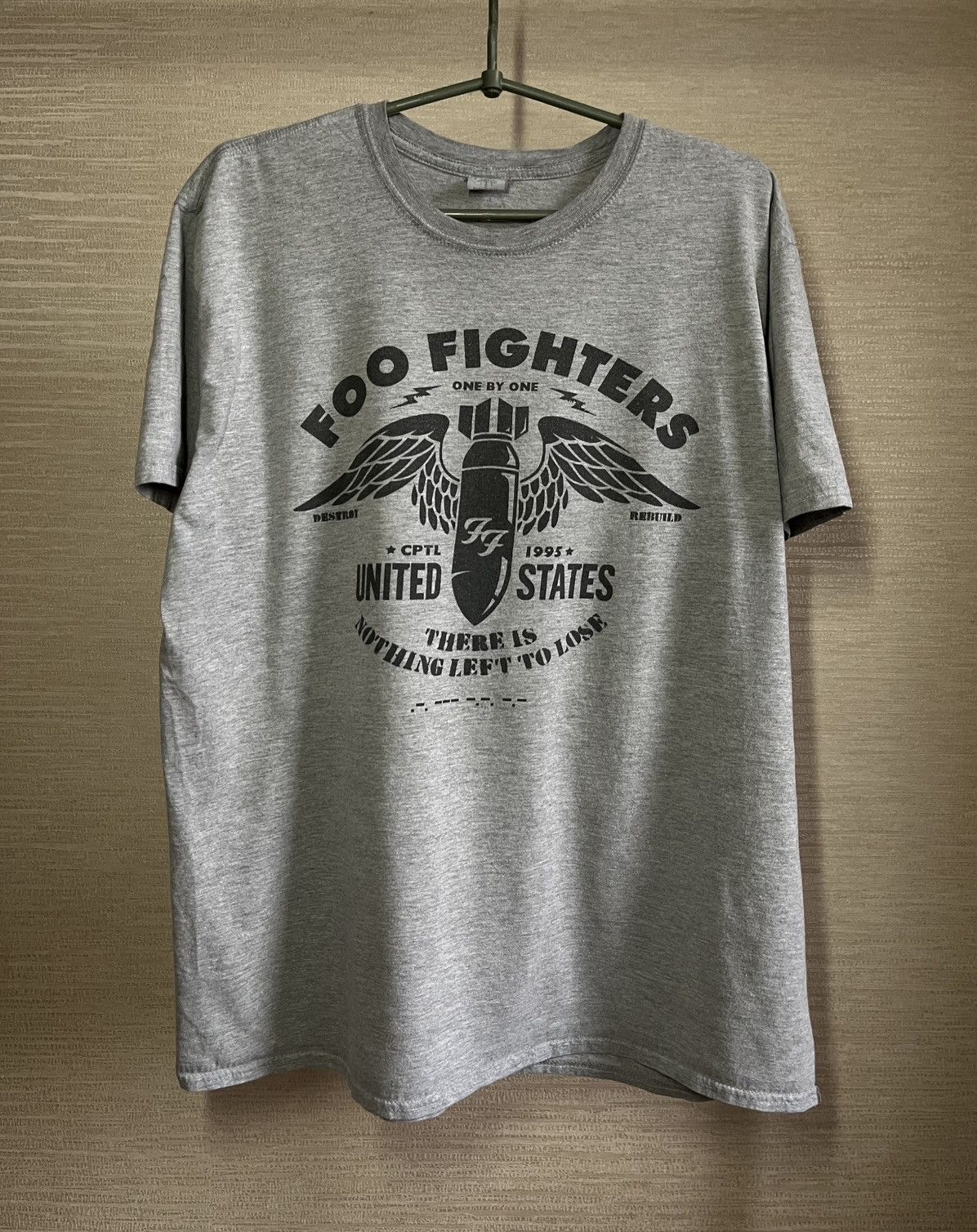Gildan Foo Fighters Gildan Men’s T-Shirt Size US XL / EU 56 / 4 - 1 Thumbnail