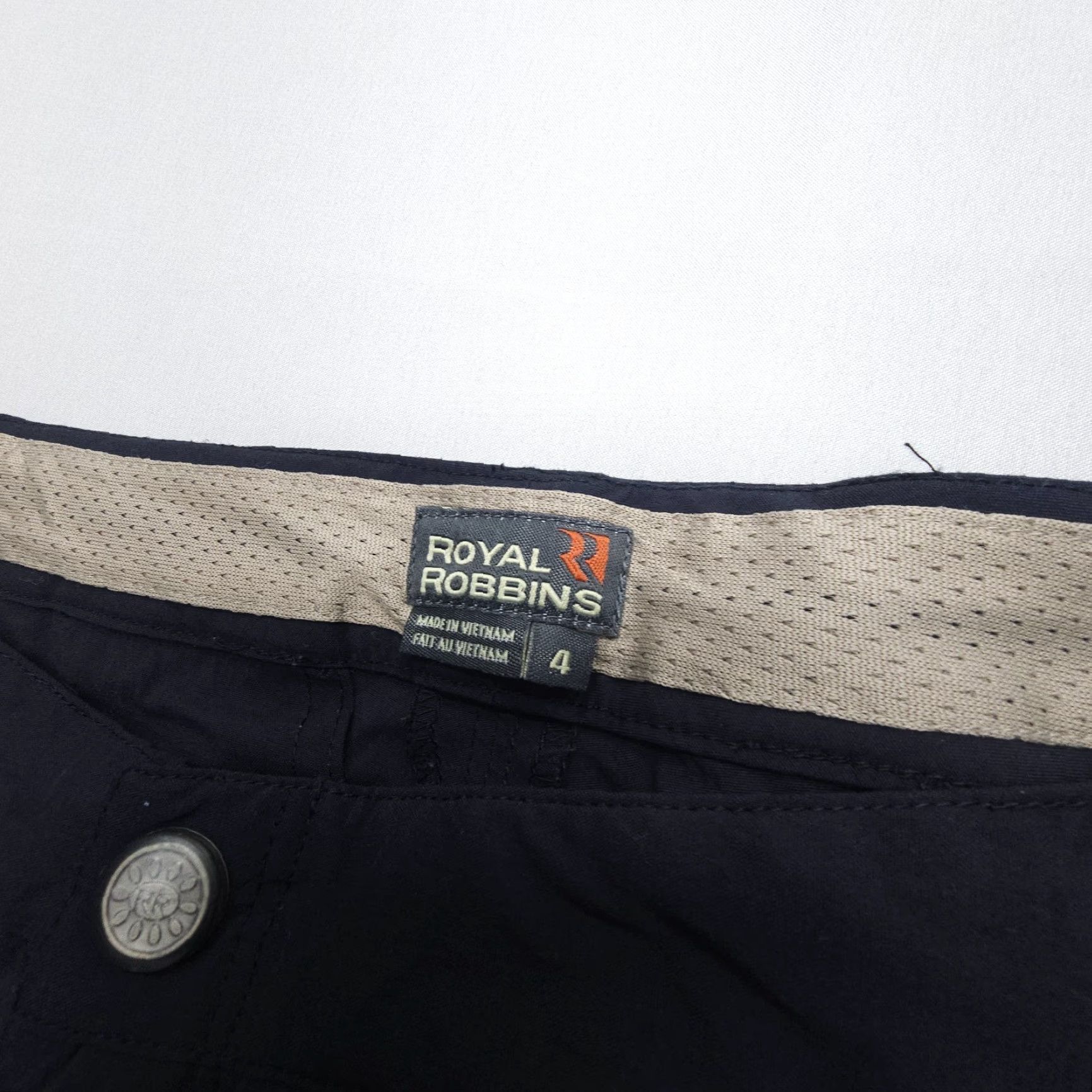 Royal Robbins VINTAGE Royal Robbins Capri Hiking Pants Womens 4 Black Light Mini Cargo Pocket Y2K Gorp Size 28" / US 6 / IT 42 - 6 Thumbnail