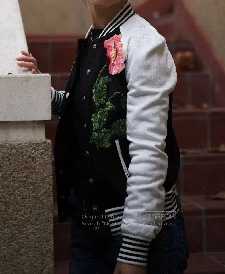Gucci gucci floral baseball jacket size l. Size US L / EU 52-54 / 3 - 5 Thumbnail