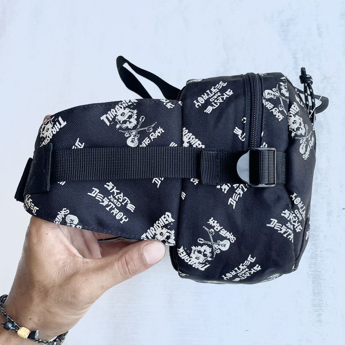 Thrasher ❗️RARE ❗️Full Print Skull Thrasher Skate And Destroy Waist Bag Size ONE SIZE - 2 Thumbnail