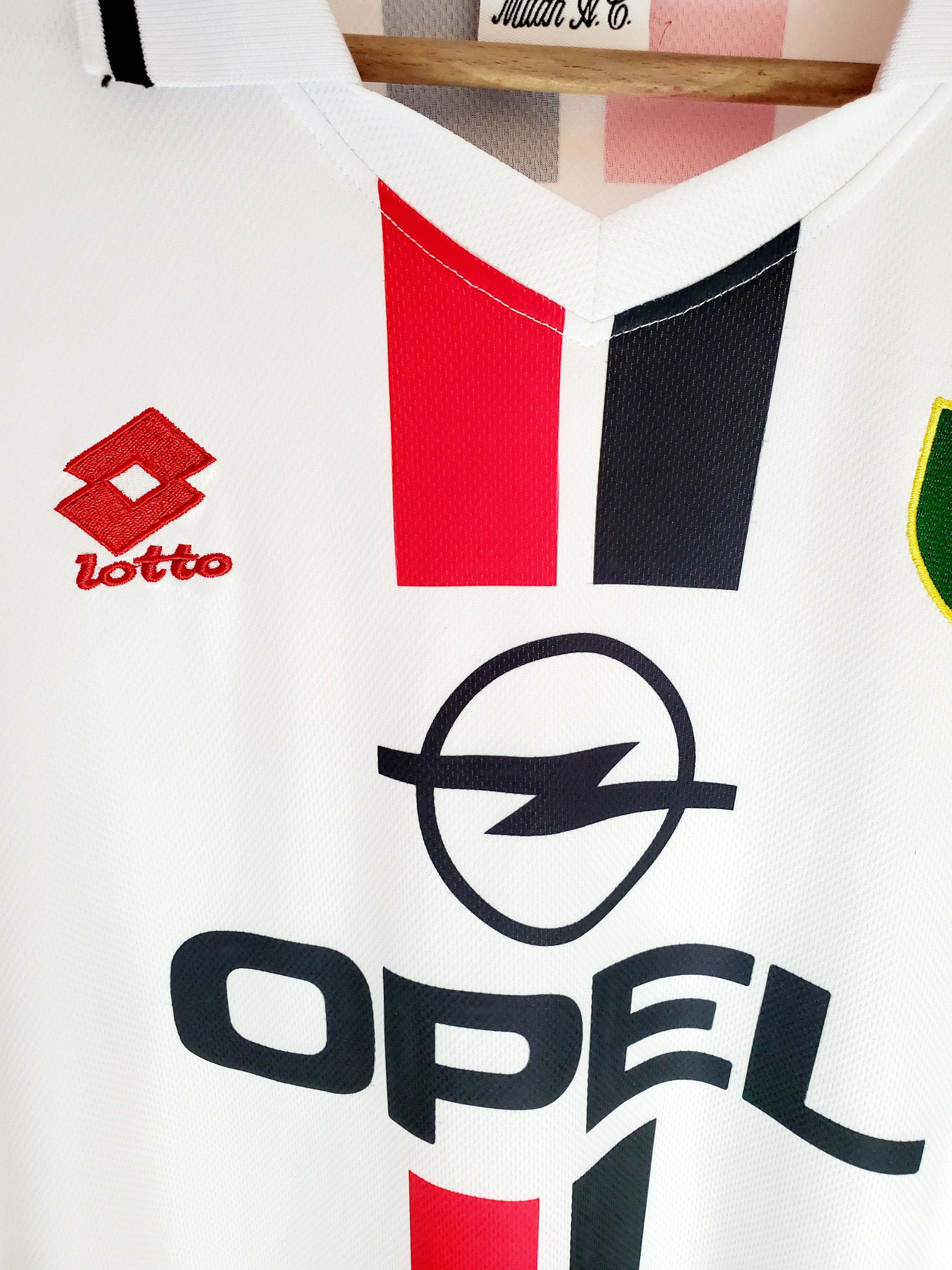 Vintage AC MILAN ITALY 1995 1997 RETRO VINTAGE JERSEY AWAY Reprint L Size US L / EU 52-54 / 3 - 4 Thumbnail