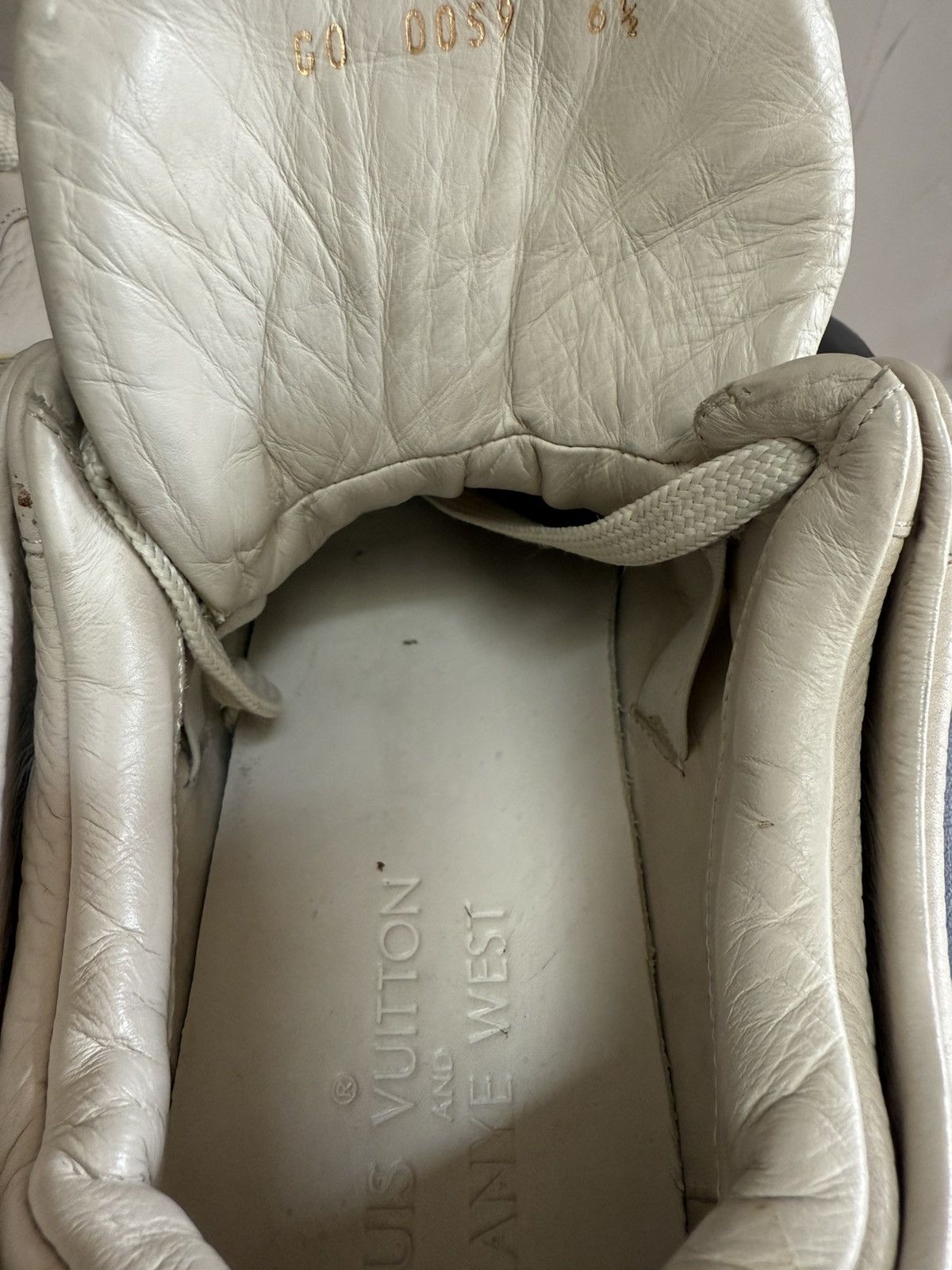 Louis Vuitton Kanye West x Louis Vuitton Don Cream 6.5 Size US 6.5 / EU 39-40 - 16 Thumbnail
