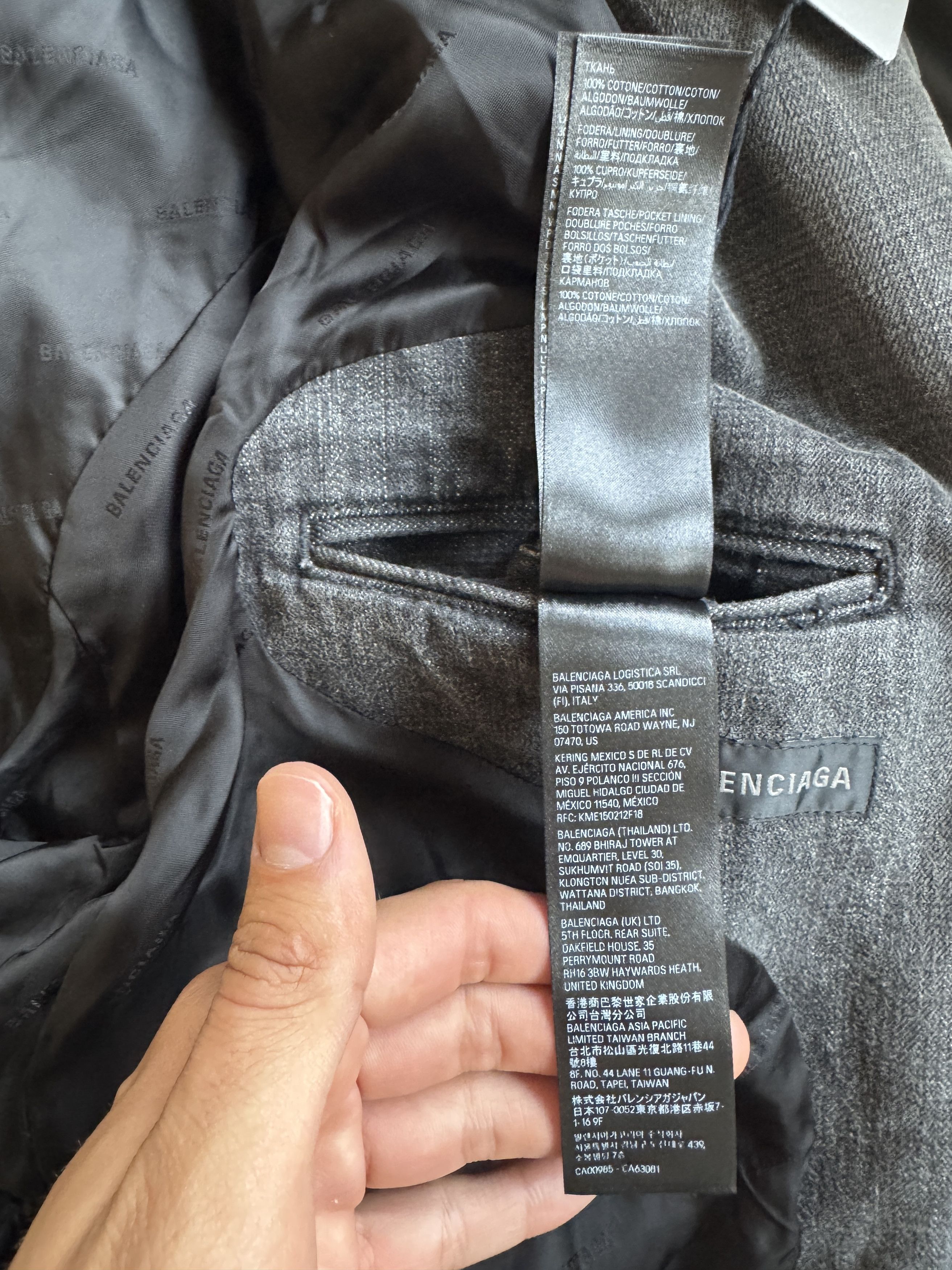 Balenciaga Washed Denim Blazer Size US L / EU 52-54 / 3 - 22 Thumbnail
