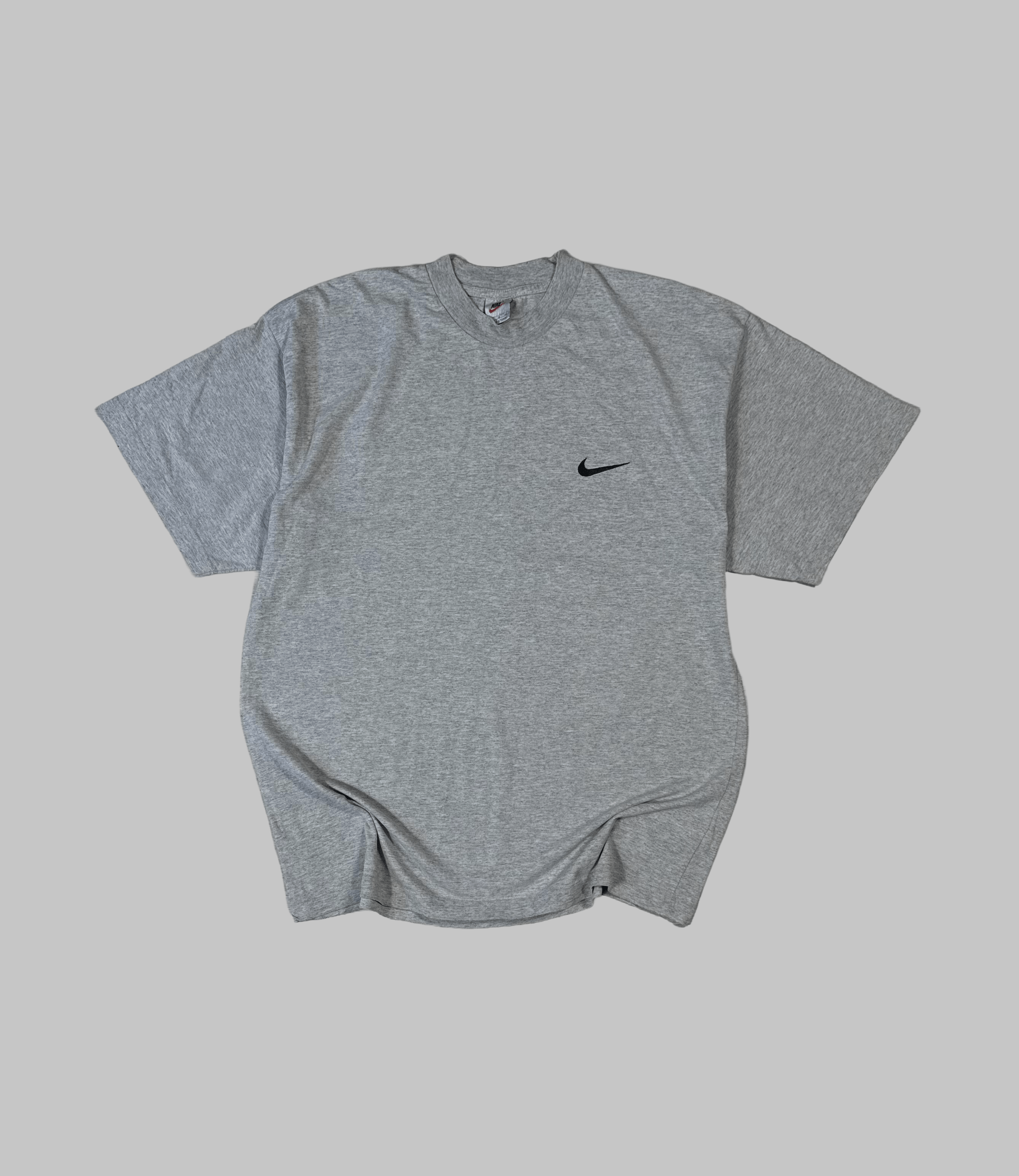 Nike Nike Vintage Embroidered Logo Classic Gray Teee Size US XL / EU 56 / 4 - 1 Thumbnail