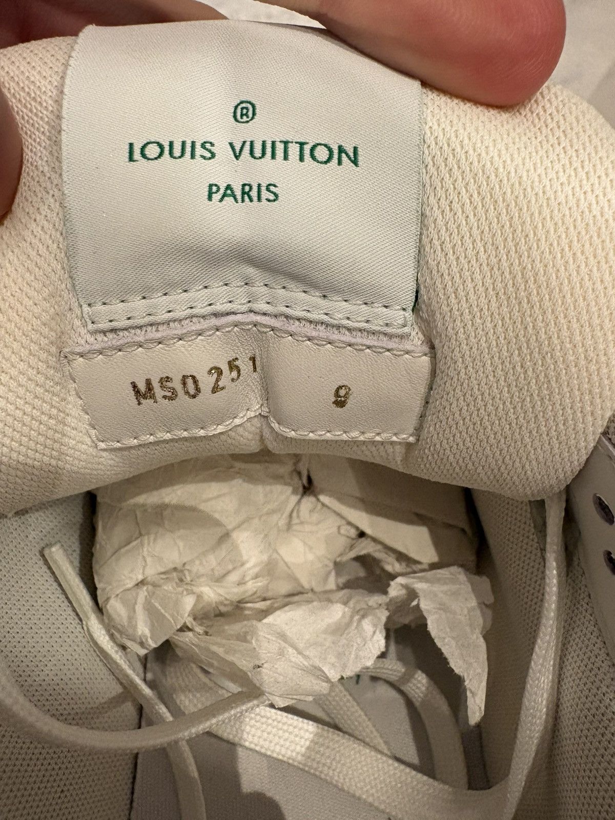 Louis Vuitton Louis Vuitton traîner virgil abloh blanche verte taille 9 US Size US 9 / EU 42 - 9 Thumbnail
