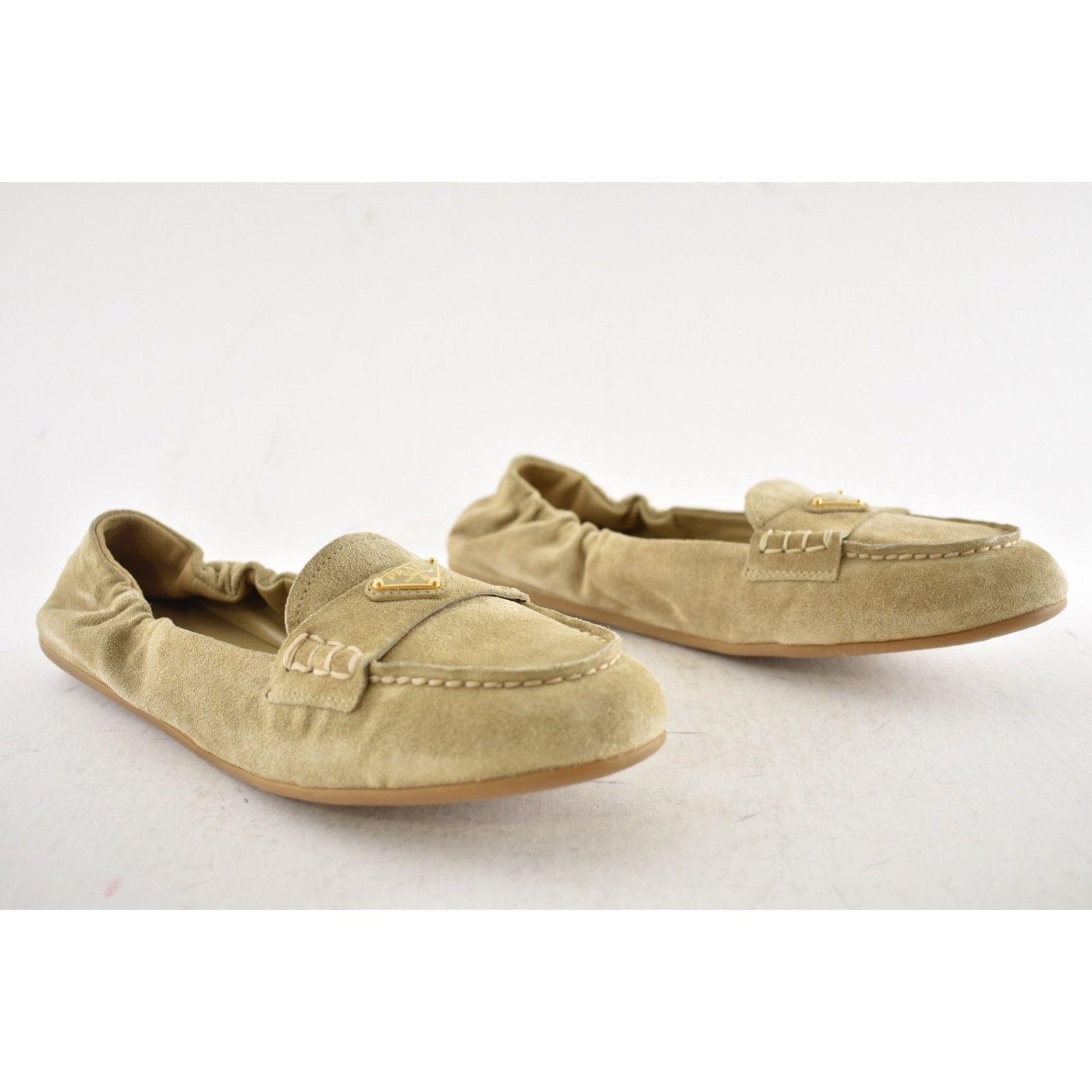 Prada Prada Ecru Beige Suede Logo Scrunch Loafer Flat 38 Size US 8 / IT 38 - 4 Thumbnail
