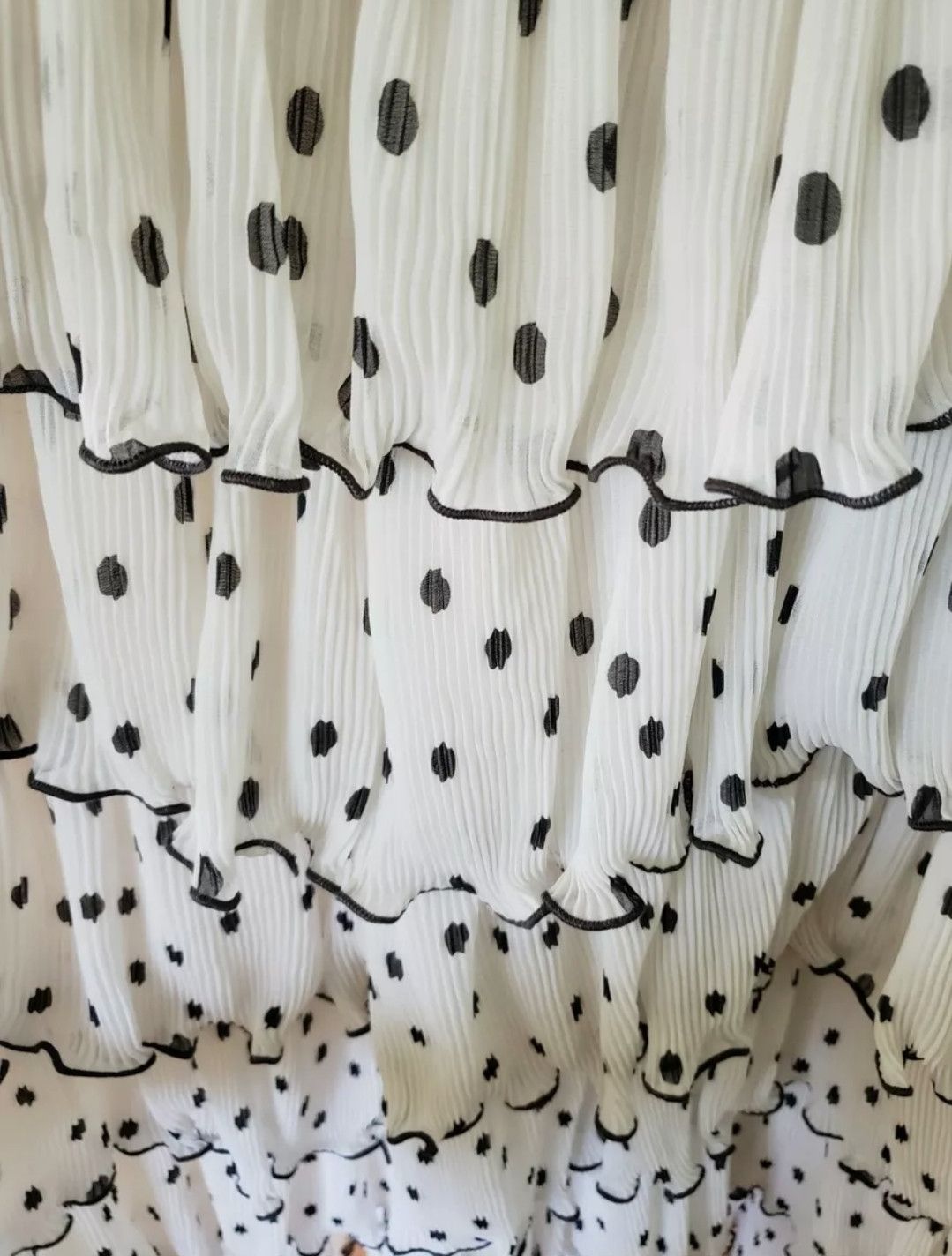 Gianni Valentino GANNI Polka-Dot Lowell Tiered Ruffle Midi Dress Size M / US 6-8 / IT 42-44 - 4 Thumbnail