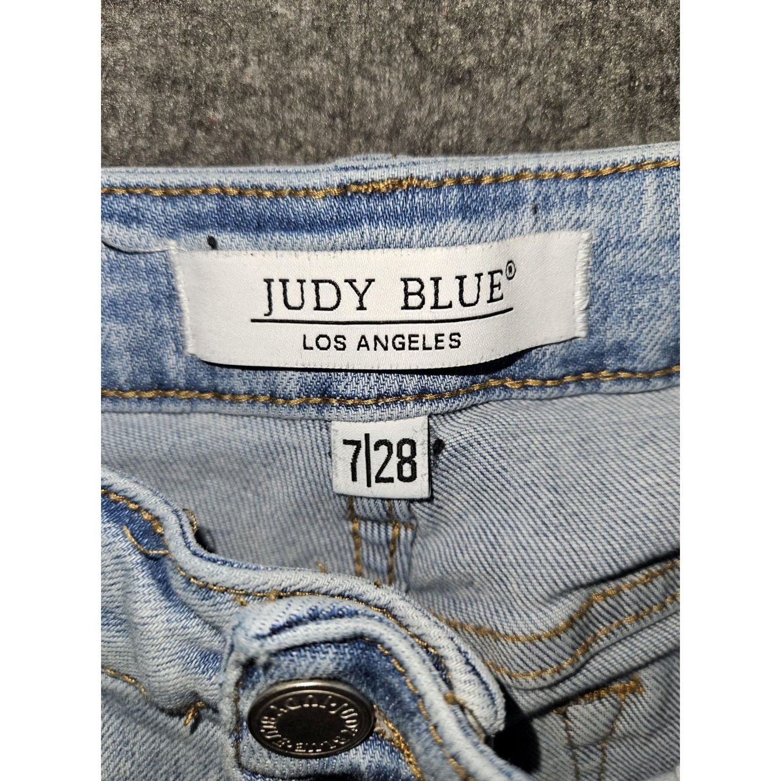 Vintage Judy Blue Jeans Womens Light Wash Boyfriend Fit Distressed Stretch JB8278 7/28 Denim Jeans Women’s Relaxed Straight Leg Size 28" / US 6 / IT 42 - 2 Thumbnail