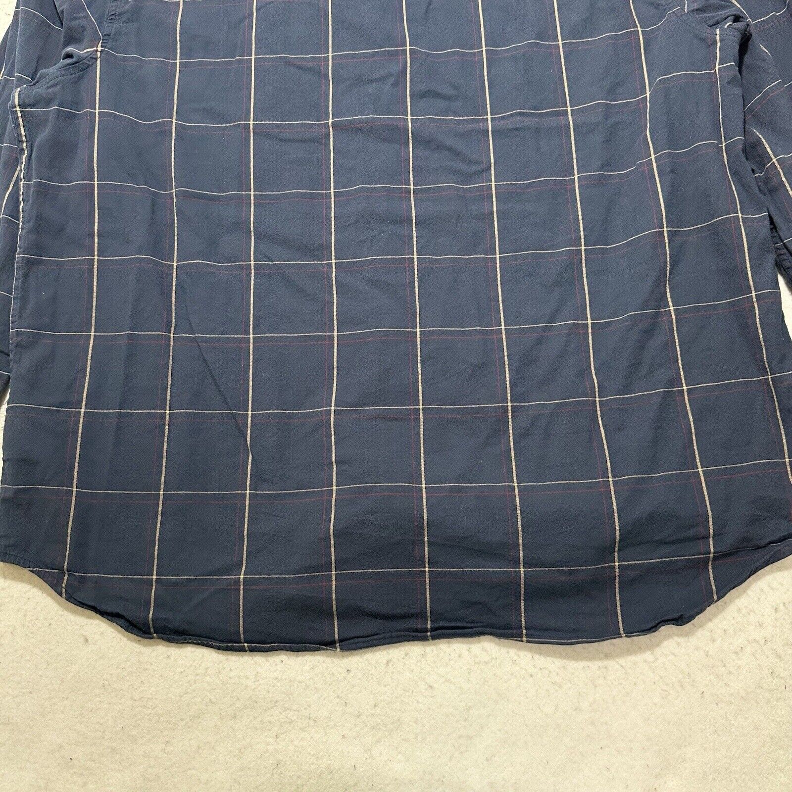 Columbia Columbia XXL Vapor Ridge Button Down Shirt Navy Blue Plaid Size US XXL / EU 58 / 5 - 13 Thumbnail