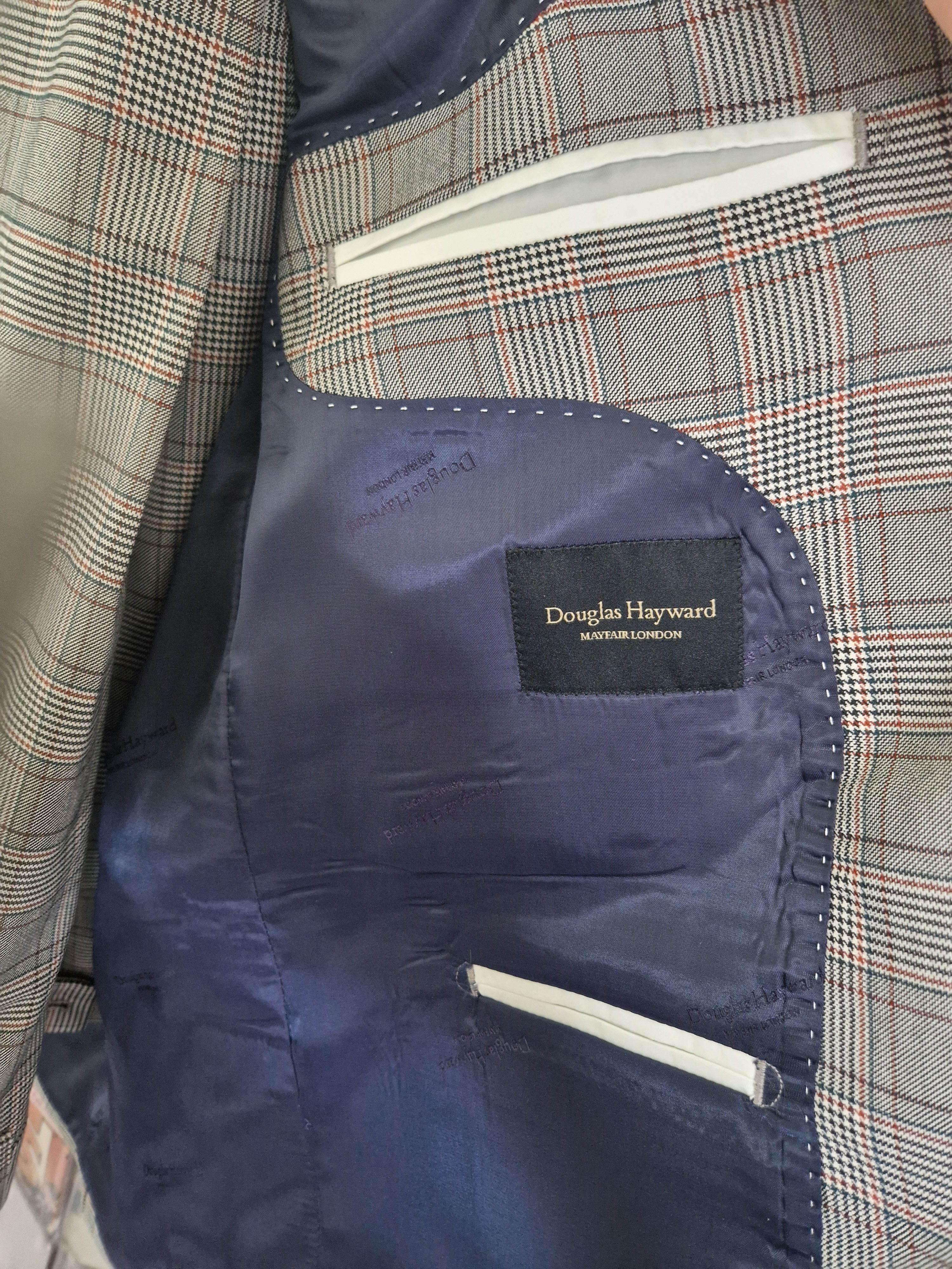 Douglas Hayward Douglas Hayward Mayfair London Suit New - Tags £995 Retail Size 46R - 4 Thumbnail