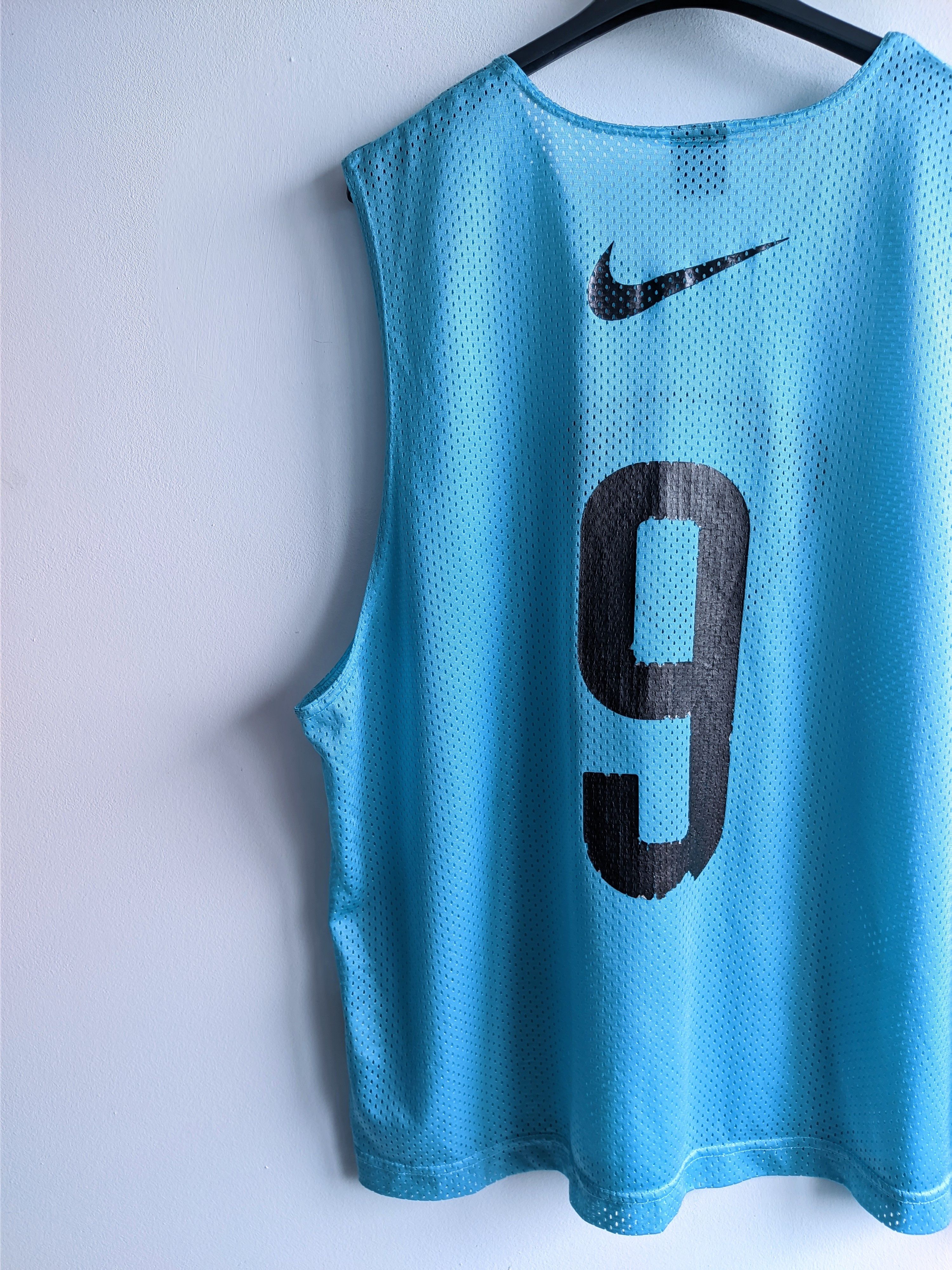 Nike Vintage nike mesh tank top y2k Size US L / EU 52-54 / 3 - 9 Thumbnail