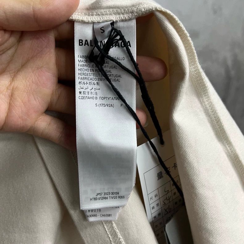 Balenciaga Balenciaga Beige letter logo print round neck short sleeve Size US S / EU 44-46 / 1 - 4 Thumbnail