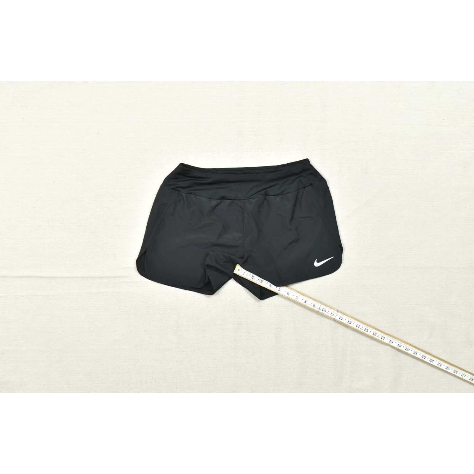 Nike Nike Dri-Fit Women's Medium Black Running Shorts Recycled Polyester Athletic Gym Size 32" / US 10 / IT 46 - 5 Thumbnail