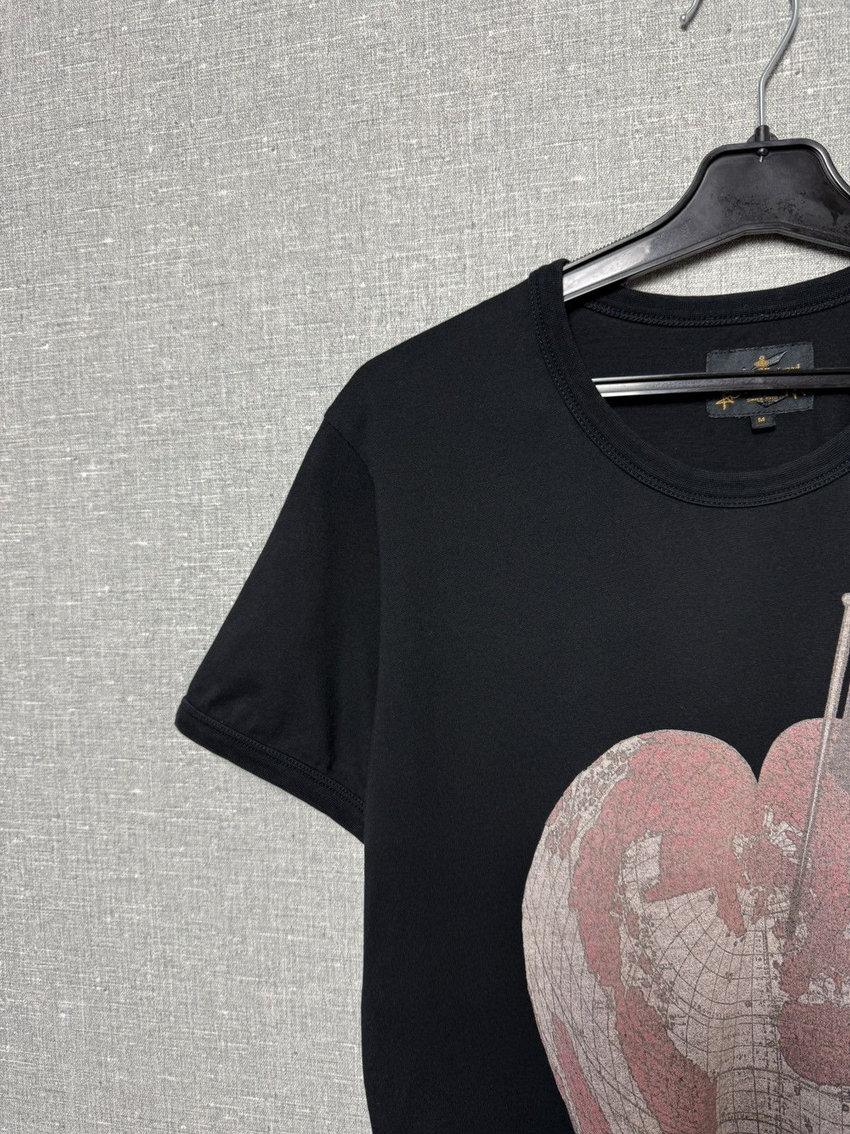 Vivienne Westwood Vivienne Westwood Aglomania Black Heart World Print T-Shirt Size US M / EU 48-50 / 2 - 3 Thumbnail