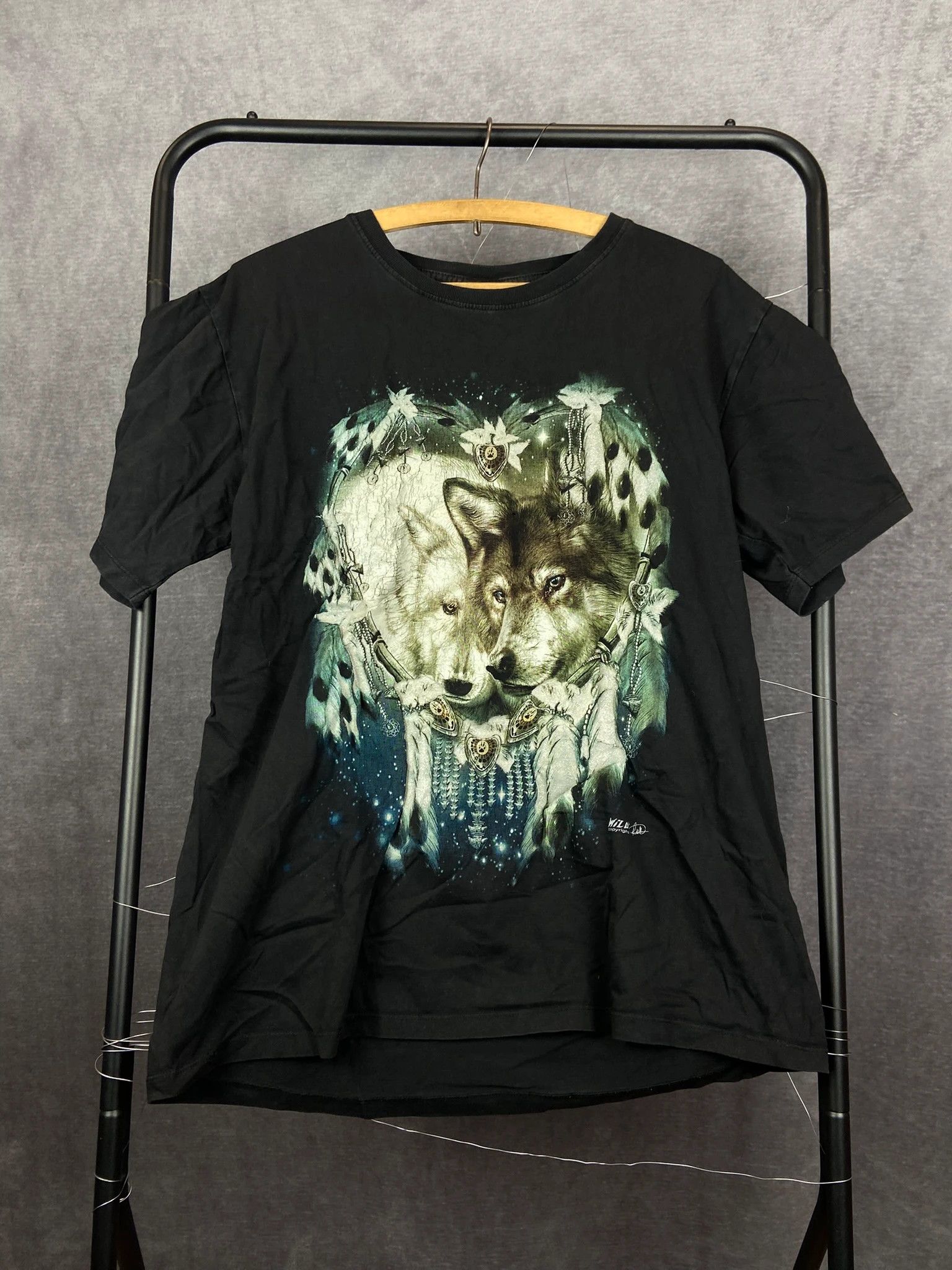 Vintage Vintage Wolf T-Shirt Black Dreamcatcher Print XL Size US XL / EU 56 / 4 - 1 Thumbnail