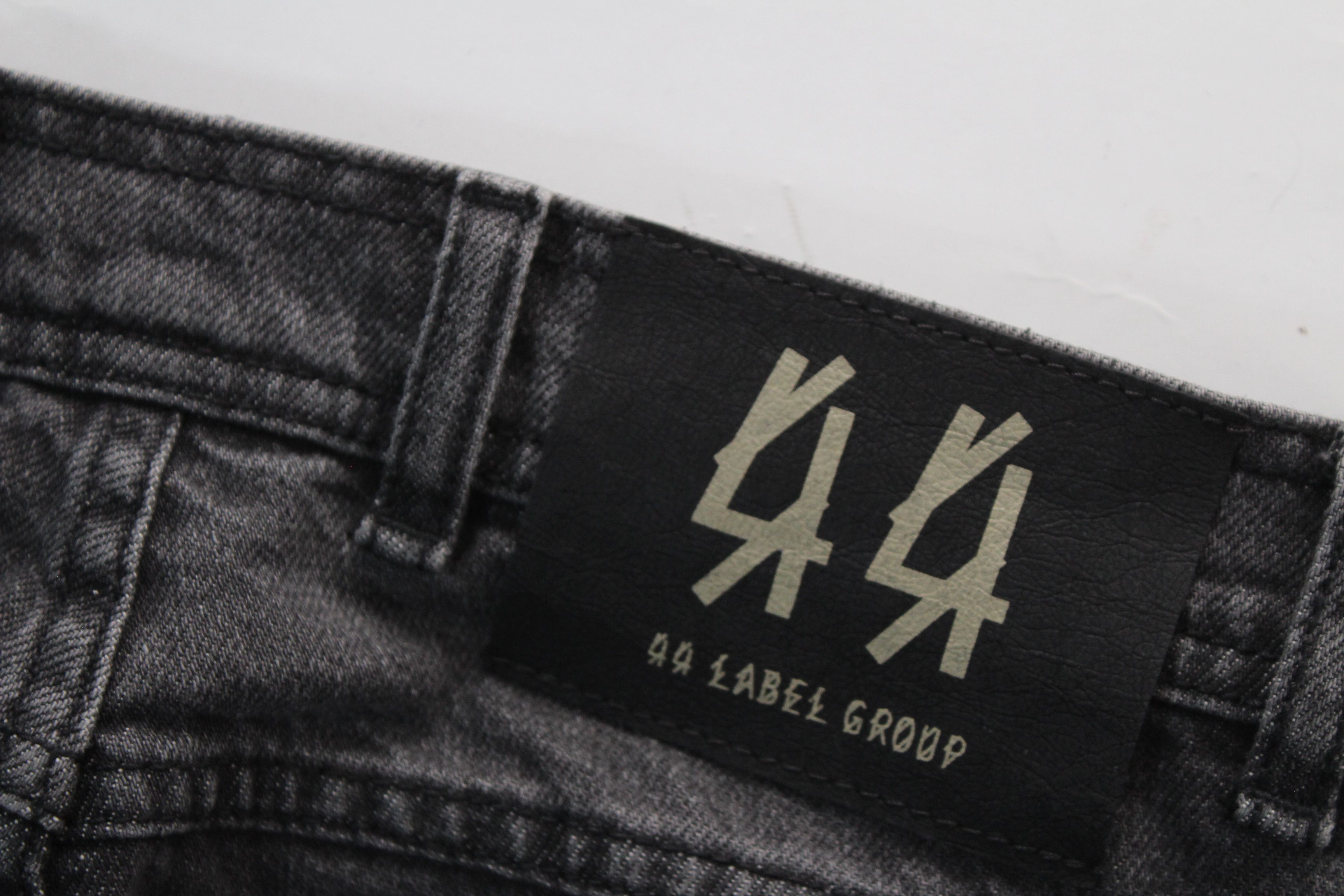 44 LABEL GROUP 44 Label Group Skyscraper Straight Leg Grey Jeans 44 Kobosil Size US 28 / EU 44 - 11 Thumbnail