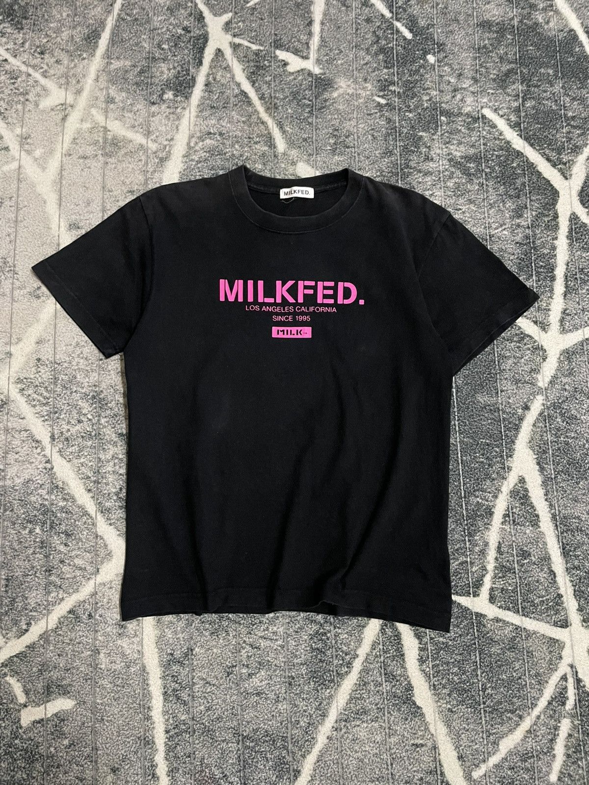 Japanese Brand MILKFED OKINAWA JAPAN TEE Size US M / EU 48-50 / 2 - 1 Thumbnail