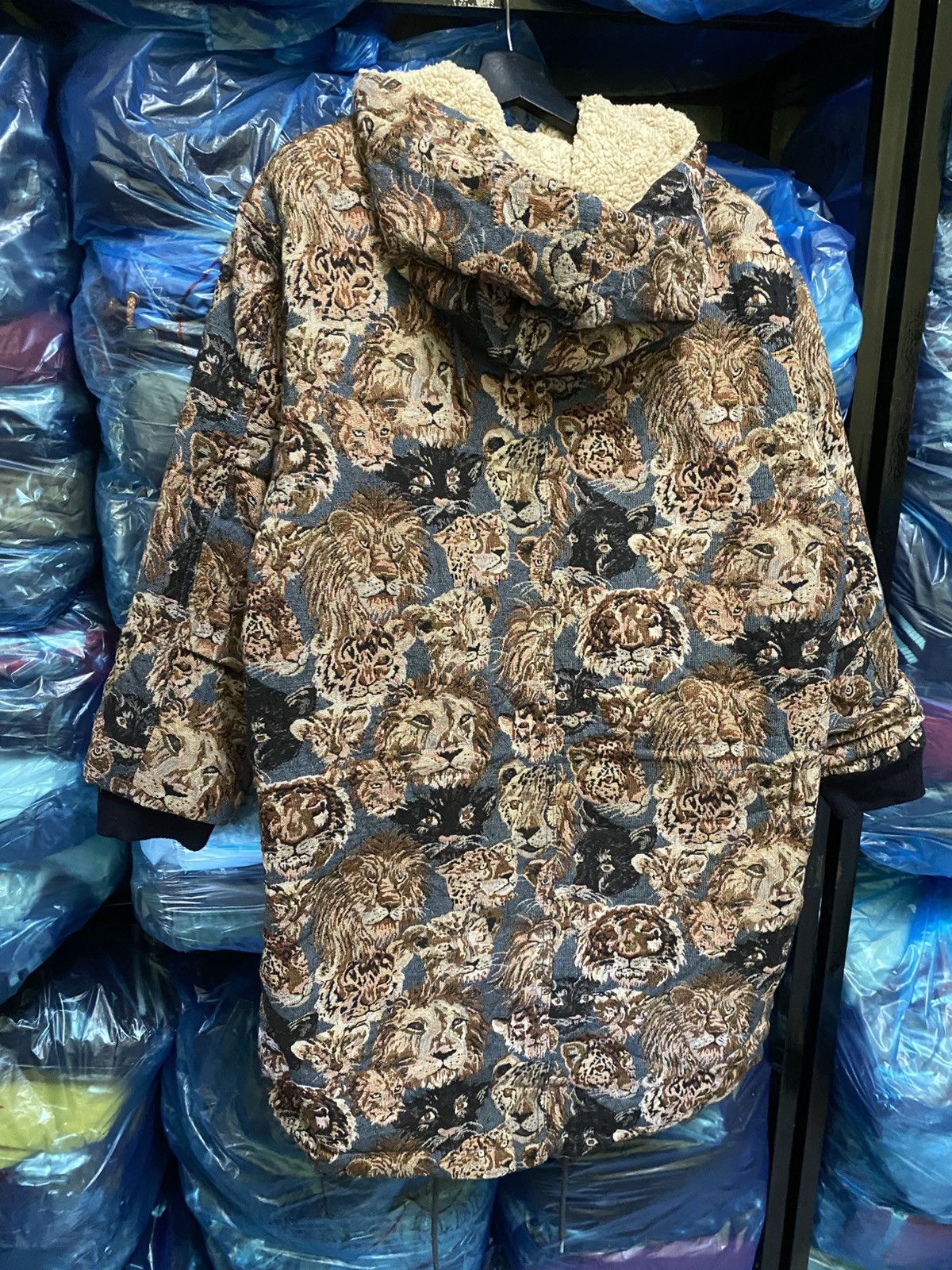 Other Animal Print Tapestry Parka Jacket Bold Lion Jungle Pattern Size US S / EU 44-46 / 1 - 14 Thumbnail