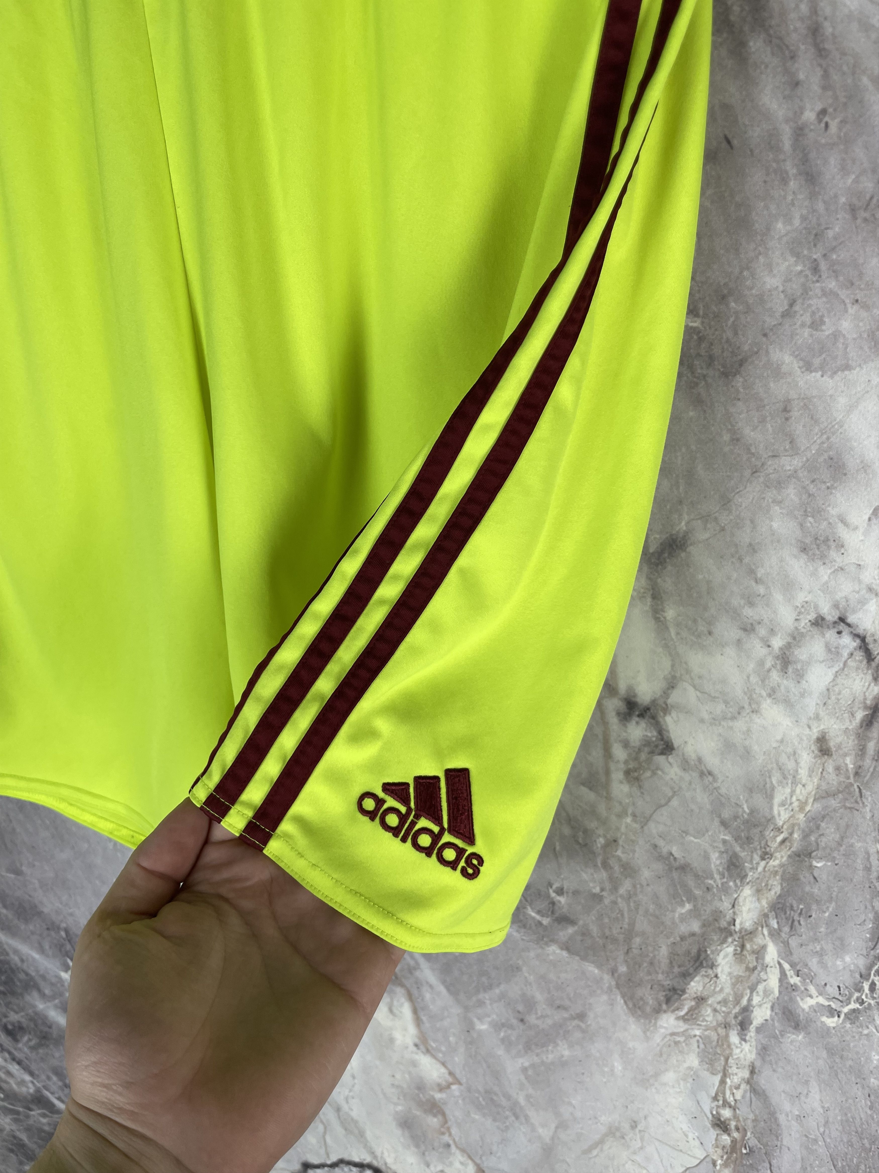 Adidas Adidas Vintage Mens Shorts Size US 34 / EU 50 - 4 Thumbnail