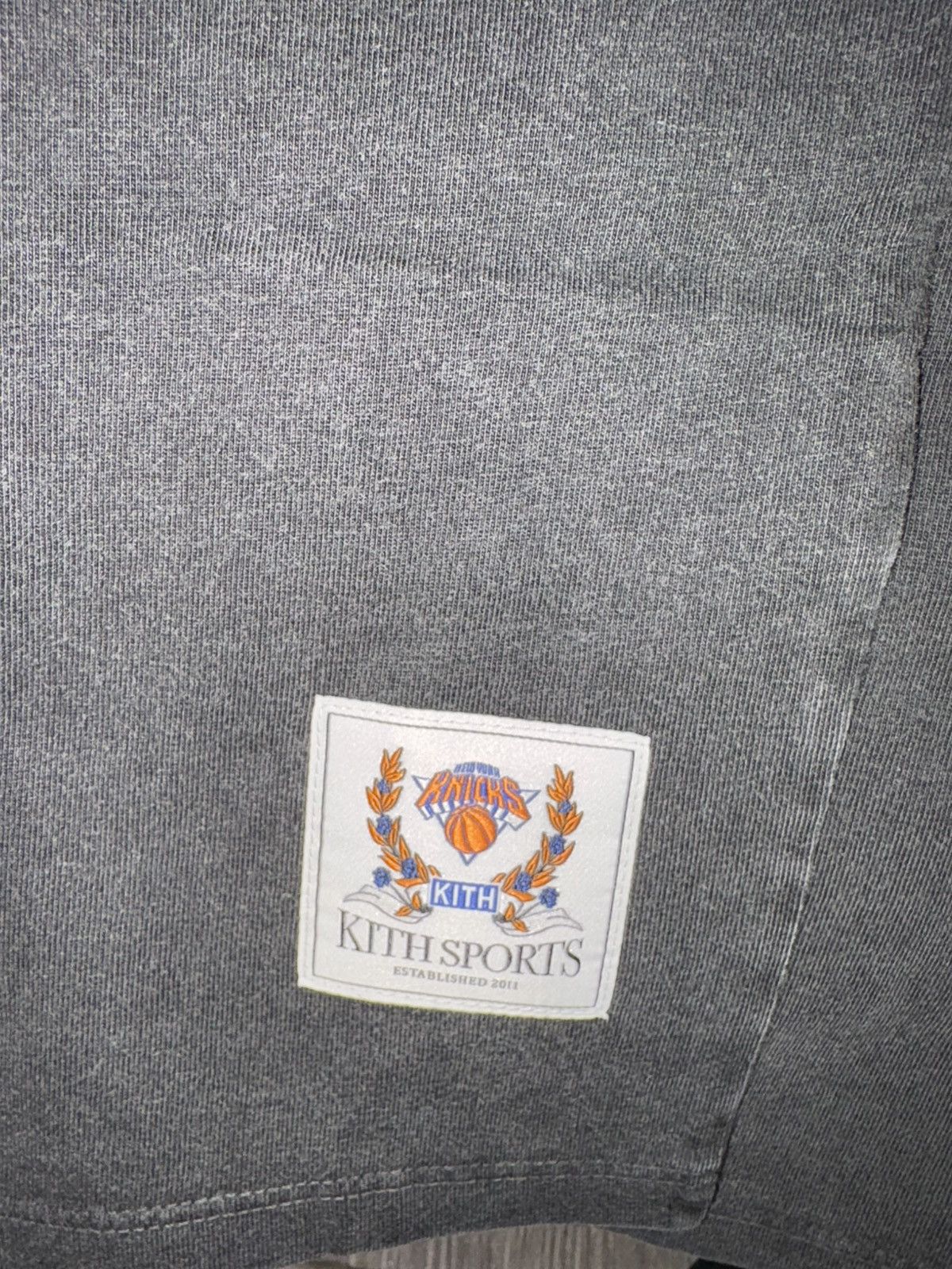 Kith × NBA Kith x New York Knicks Chrome Vintage Jones Tee Size US XXL / EU 58 / 5 - 4 Thumbnail