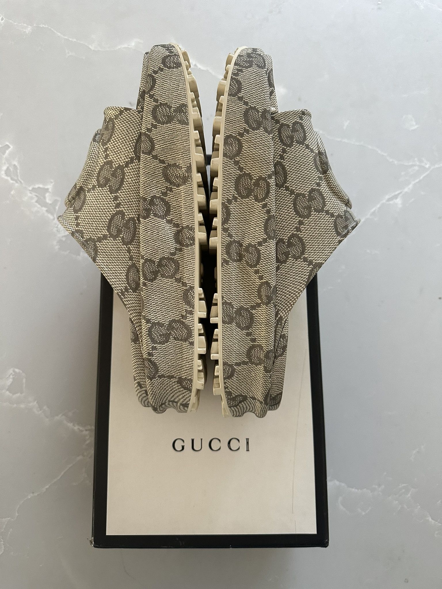Gucci Gucci Slide Sandal With Embossed Interlocking G Ebony Sz 43 Size US 10 / EU 43 - 4 Thumbnail