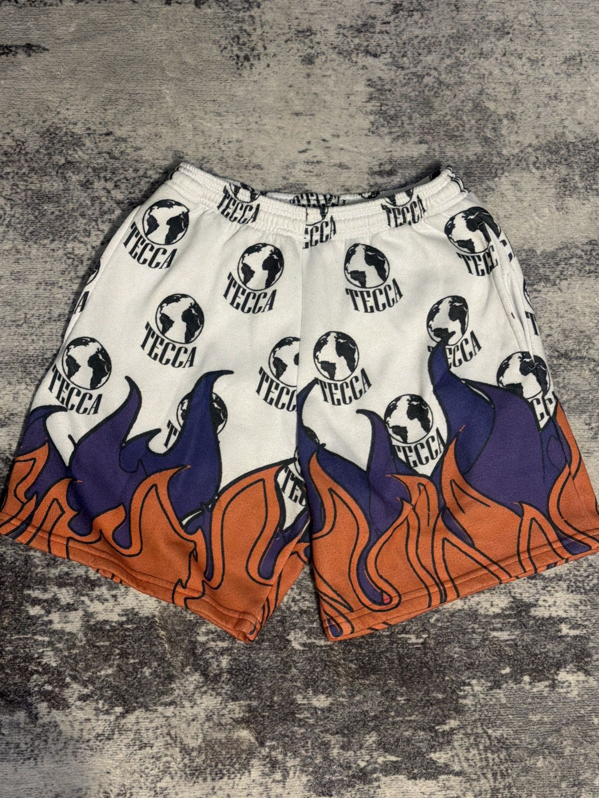 Worldwide Youth Worldwide Youth x lil Tecca flame short Size US 29 - 1 Thumbnail