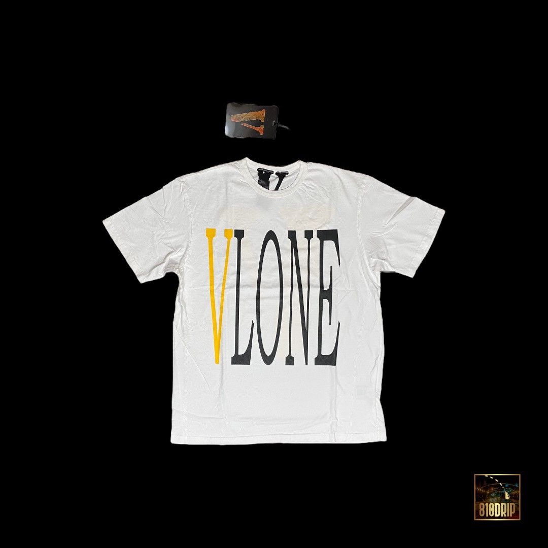 Vlone Vlone Yellow Staple Tee White (L) Size US L / EU 52-54 / 3 - 1 Thumbnail