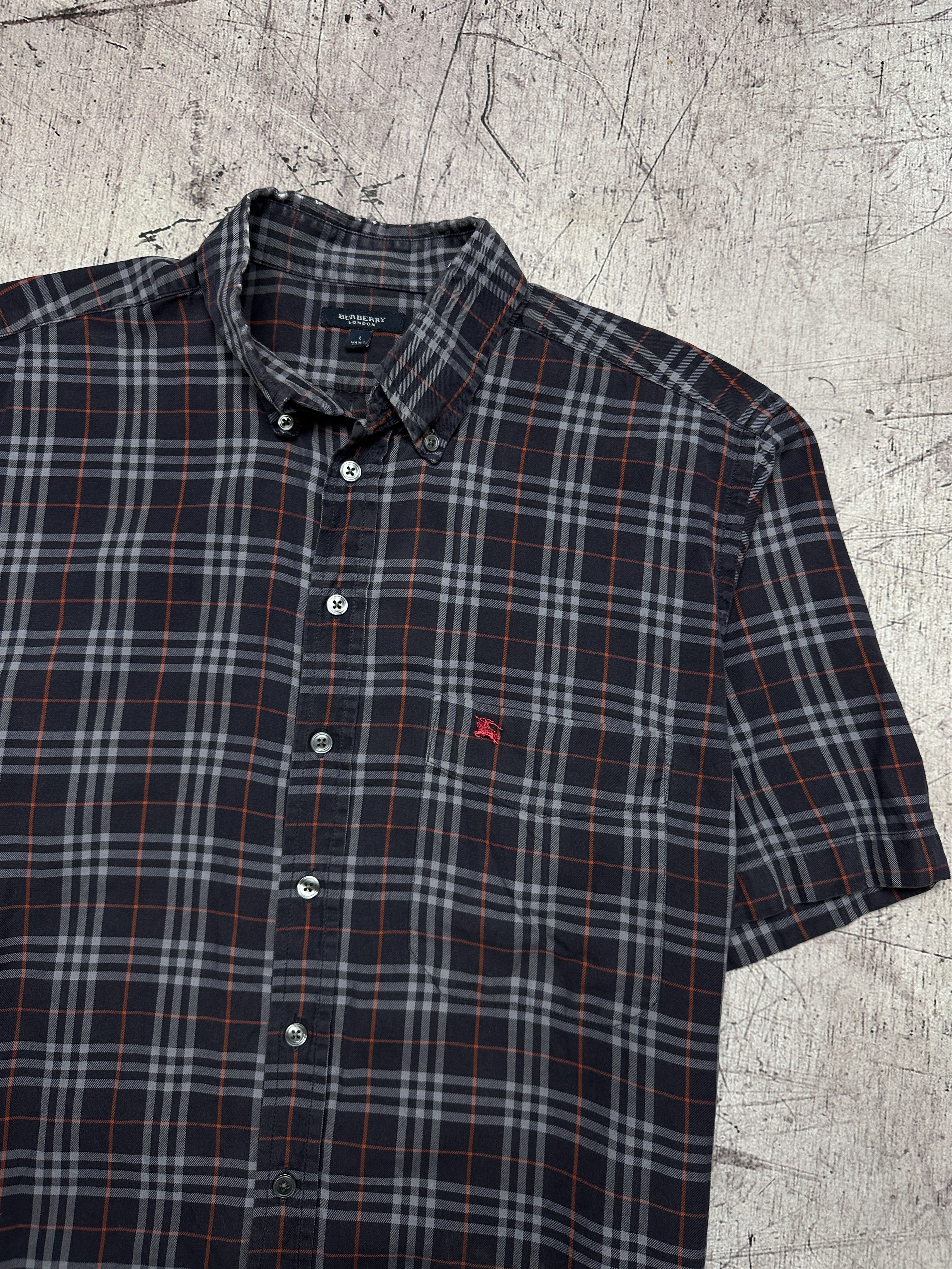 Burberry × Vintage Burberry London Vintage Mens Short Sleeve Shirt Size US L / EU 52-54 / 3 - 2 Thumbnail