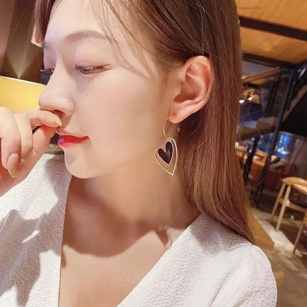 Other Women’s Asymmetrical Love Heart Tassel Dangle Drop Earrings Size ONE SIZE - 4 Thumbnail