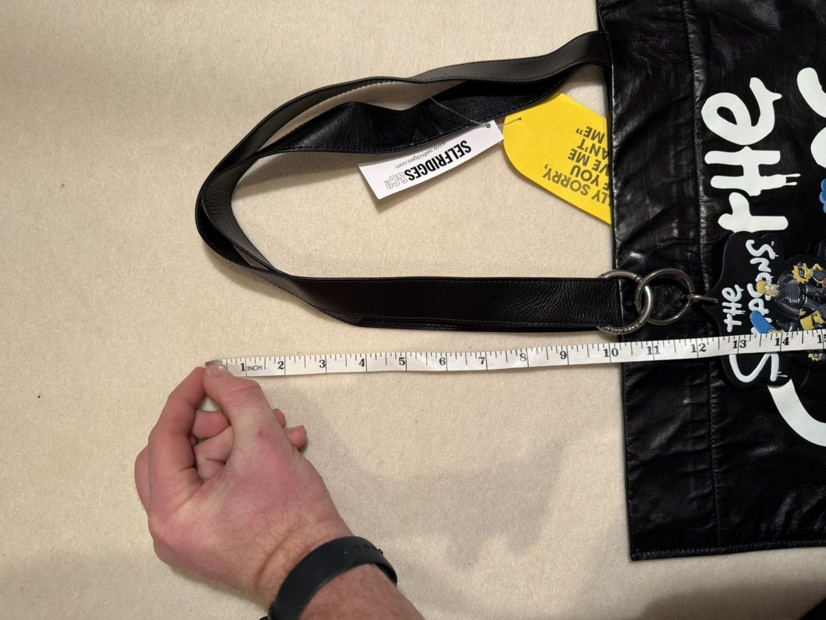 Balenciaga Balenciaga The Simpsons black tote bag bondage Keychain ring Size ONE SIZE - 6 Thumbnail