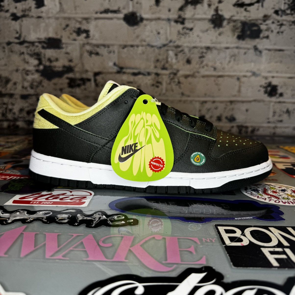 Nike Nike Dunk Low Avocado Women's 10/Men's 8.5 DS Size US 10 / IT 40 - 3 Thumbnail