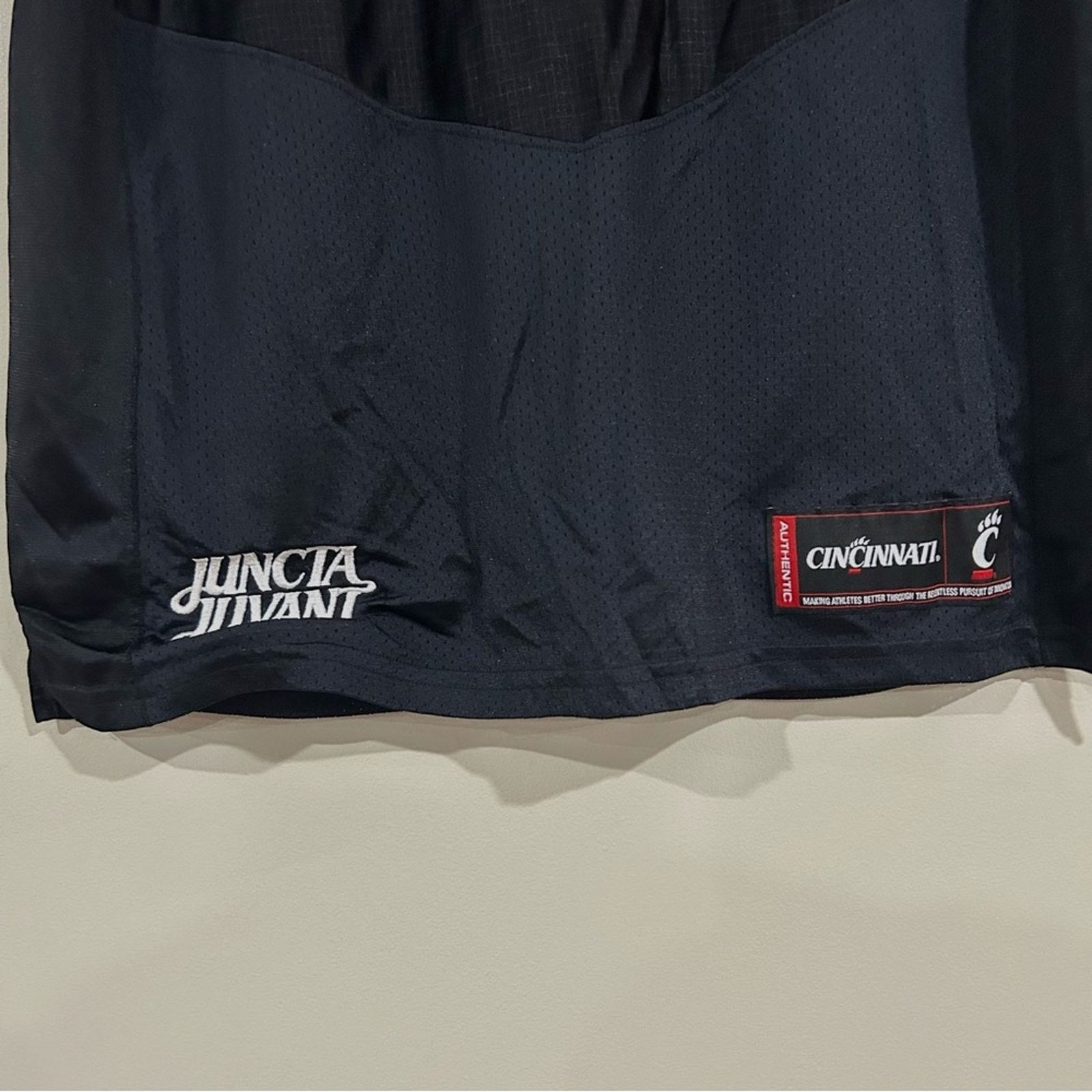 Under Armour Under Armour Cincinnati Bearcats Football Jersey Size US M / EU 48-50 / 2 - 5 Thumbnail