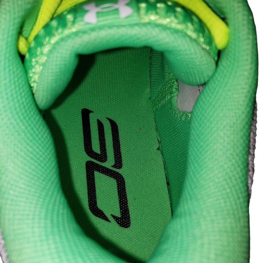 Under Armour Under Armour Grade School Stephen Curry Basketball Sneak 7Y Size US 7 / EU 40 - 6 Thumbnail