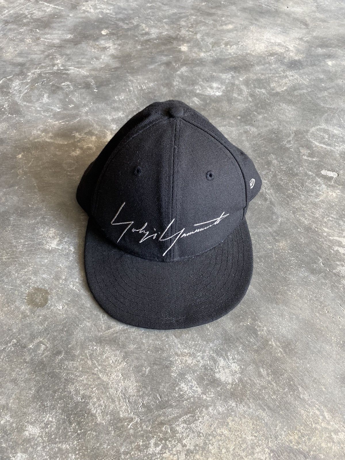 New Era × Yohji Yamamoto YOHJI YAMAMOTO x New Era CROW Logo