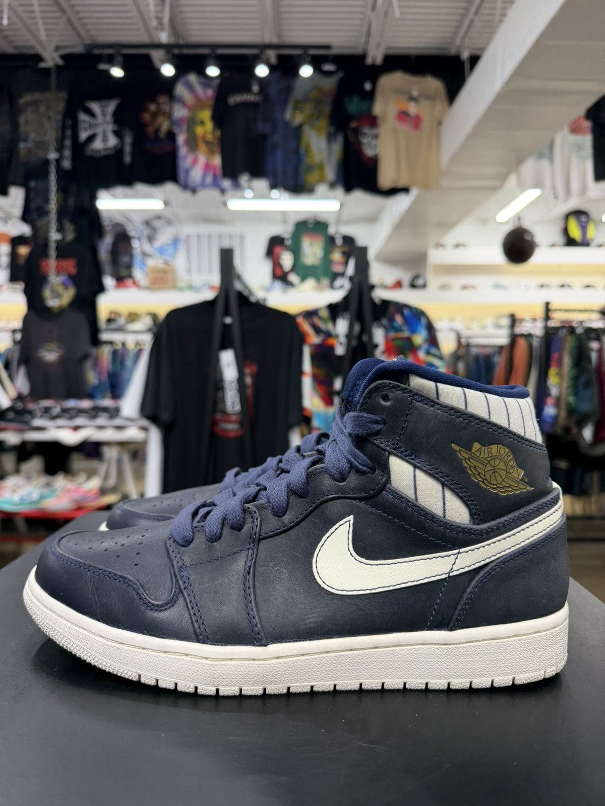 Jordan Brand Jordan 1 Jeter RE2PECT Size 8.5 (2014) Size US 8.5 / EU 41-42 - 7 Thumbnail
