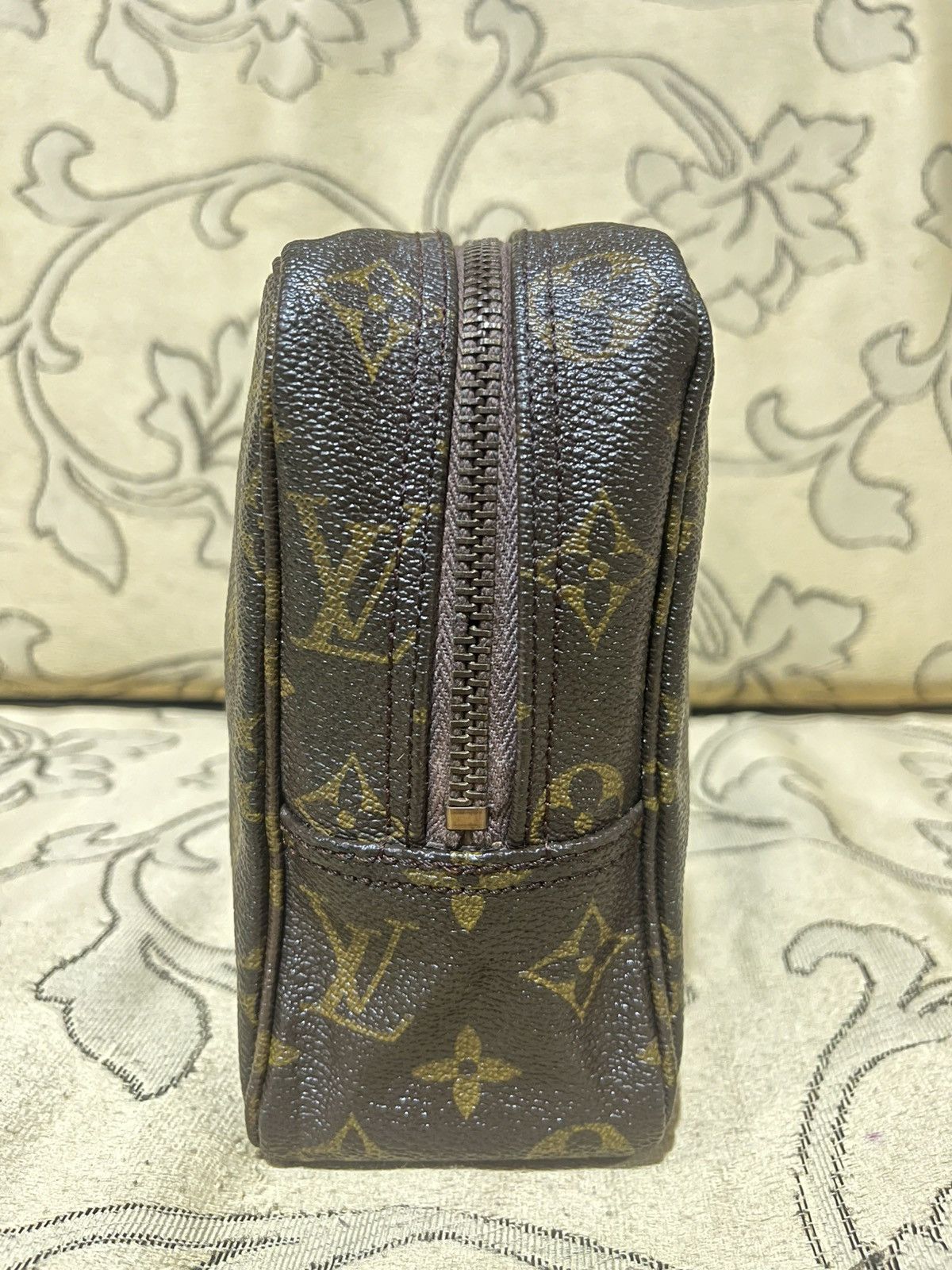 Louis Vuitton Louis Vuitto Trousse Toiletry Monogram Canvas 23 pouch Size ONE SIZE - 4 Thumbnail