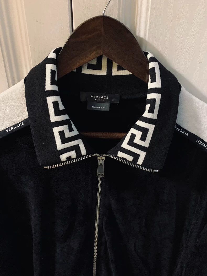 Versace Versace Spring and autumn velvet jacket jacket Size US XL / EU 56 / 4 - 3 Thumbnail