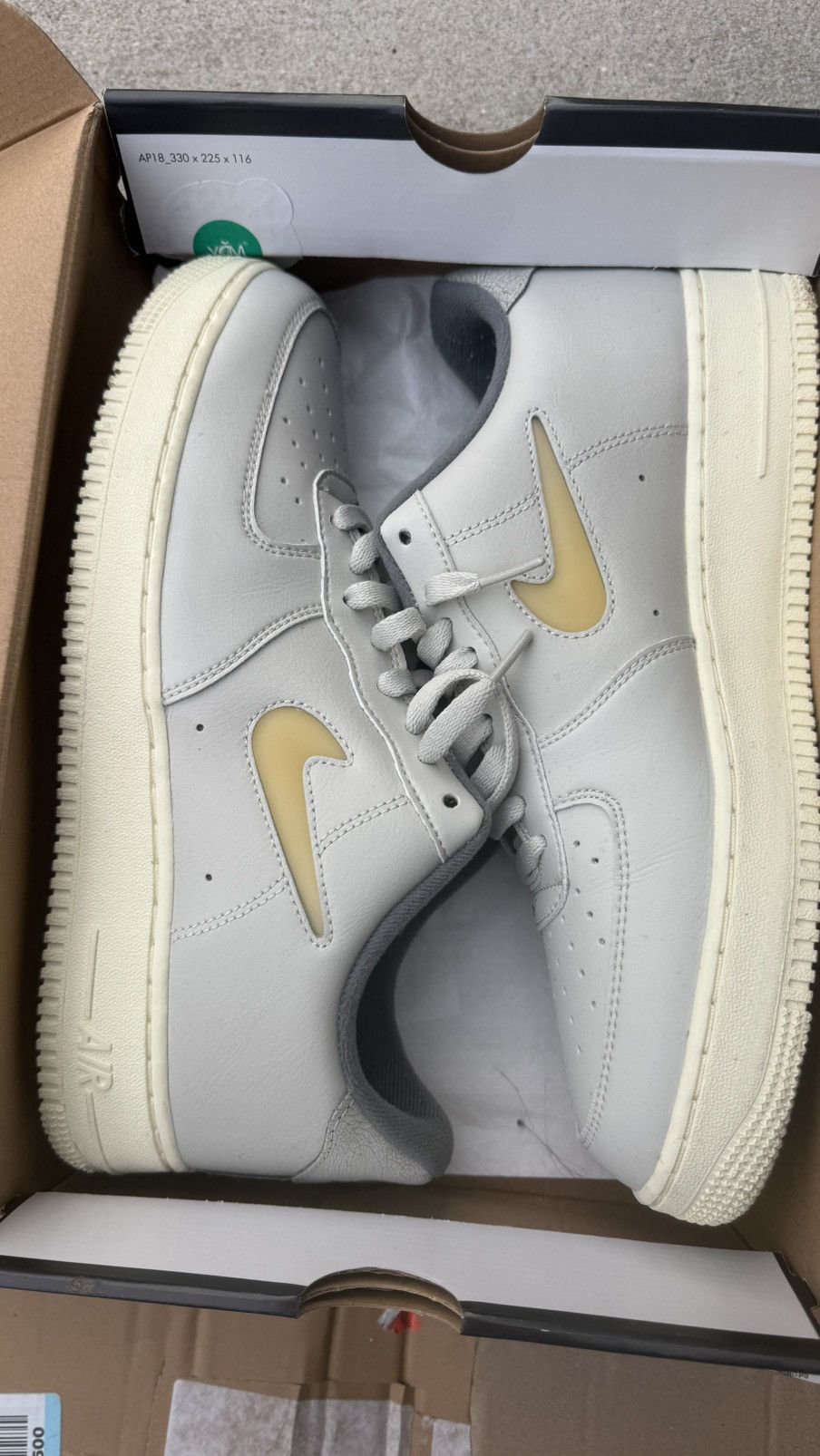 Nike Nike Air Force 1 '07 LX Light Bone/Pale Vanilla Size US 11 / EU 44 - 2 Thumbnail