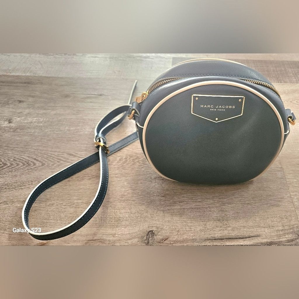 Marc Jacobs Marc Jacobs Navy Crossbody Bag Size ONE SIZE - 1 Thumbnail