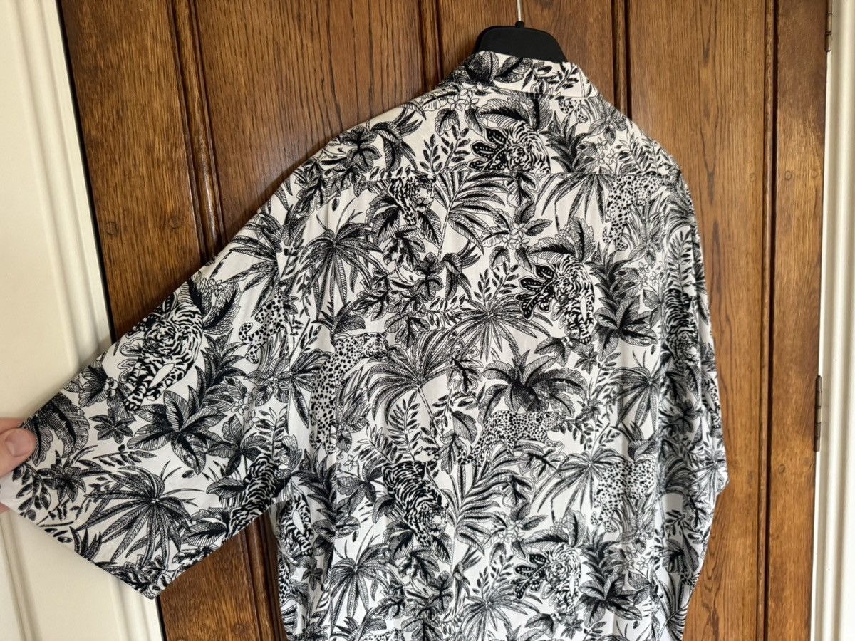 Saint Laurent Paris SS21 Saint Laurent jungle animal print Hawaiian shirt 41 Size US L / EU 52-54 / 3 - 16 Thumbnail