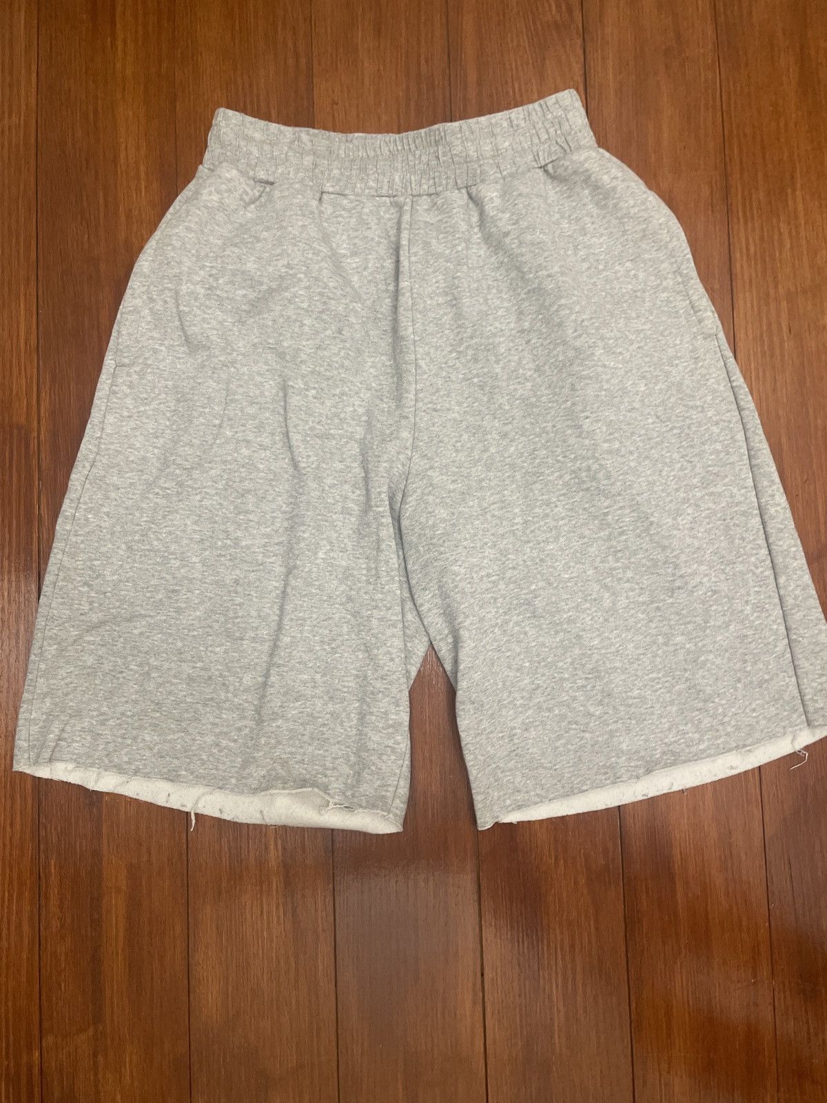 Factorie Baggy Grey SweatPant Shorts Size US 35 - 1 Thumbnail
