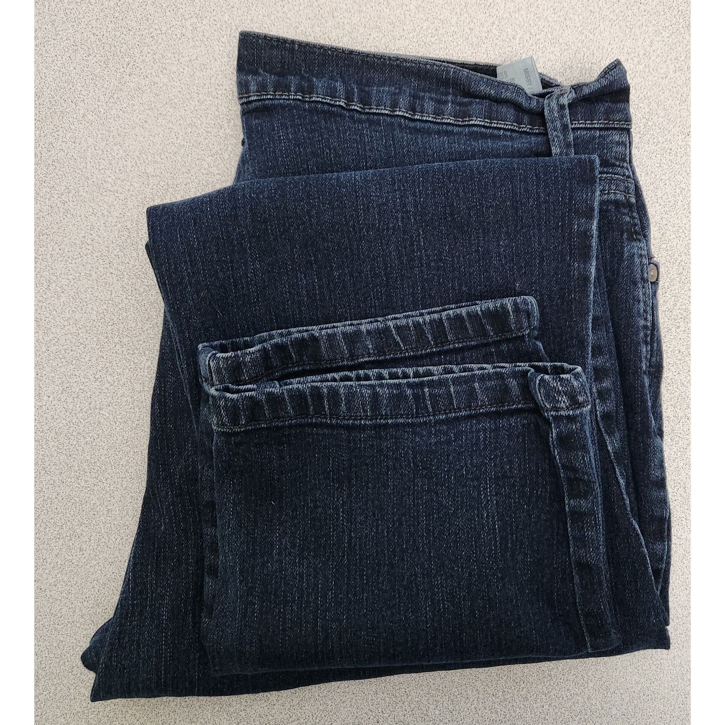 Gloria Vanderbilt Gloria Vanderbilt Dark Blue "Amanda" Flat Front Jeans 12 Size 34" / US 12 / IT 48 - 7 Thumbnail