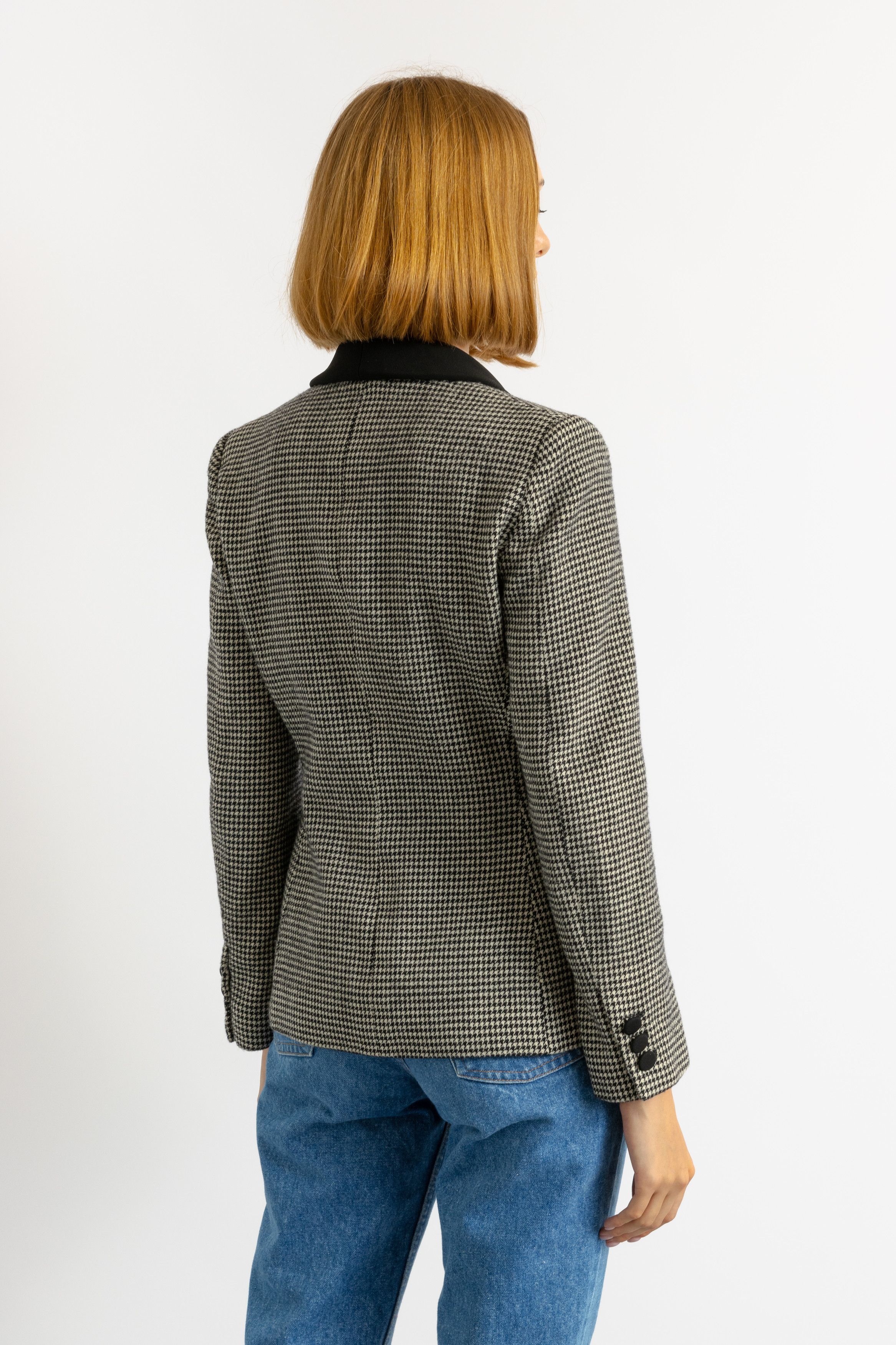 Boutique Moschino 90s Vintage Moschino Boutique Preowned Blazer 8693 Size S / US 4 / IT 40 - 4 Thumbnail