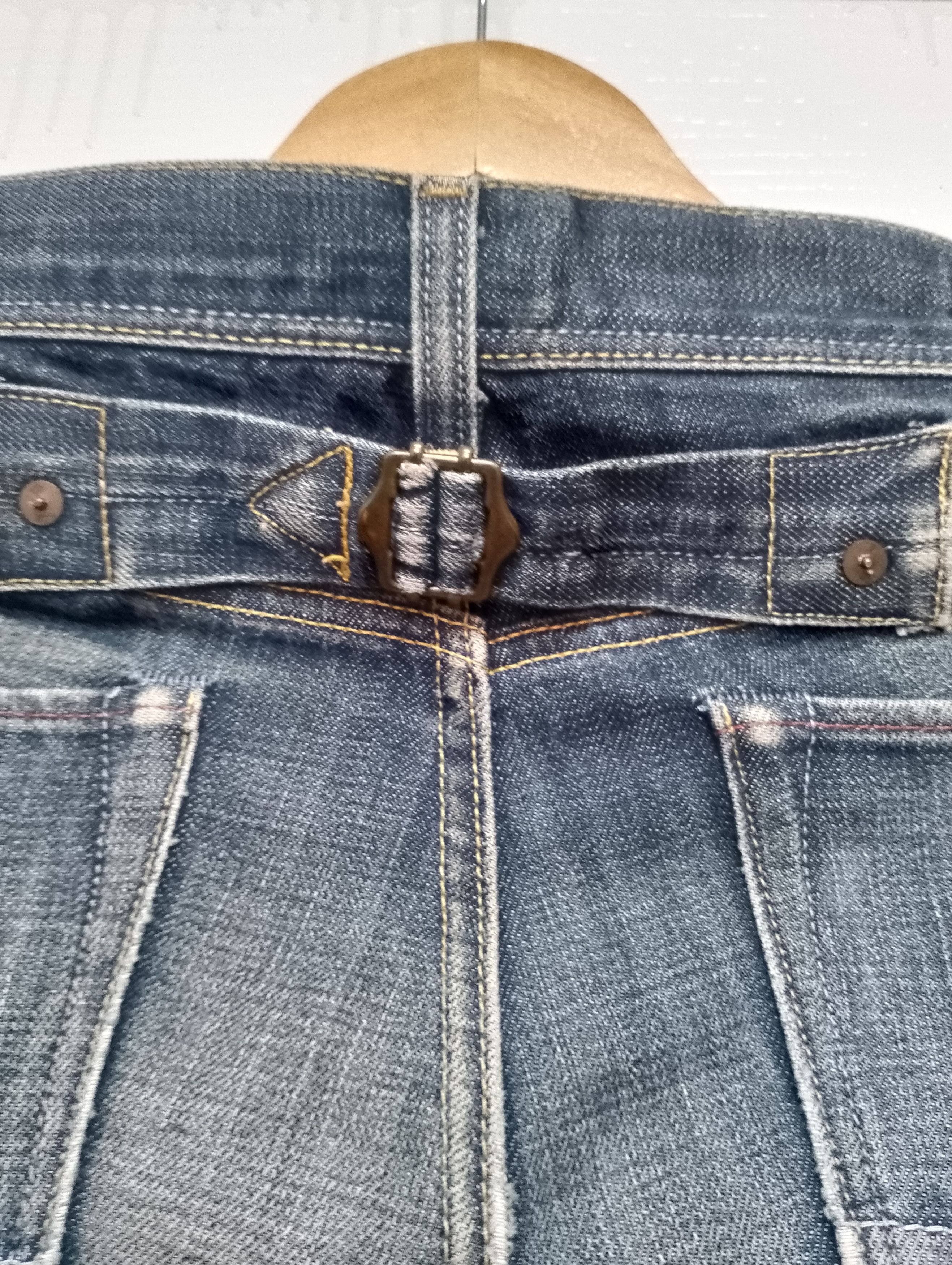 Vintage Vintage Banana Republic Buckle Back Jeans Size US 30 / EU 46 - 3 Thumbnail