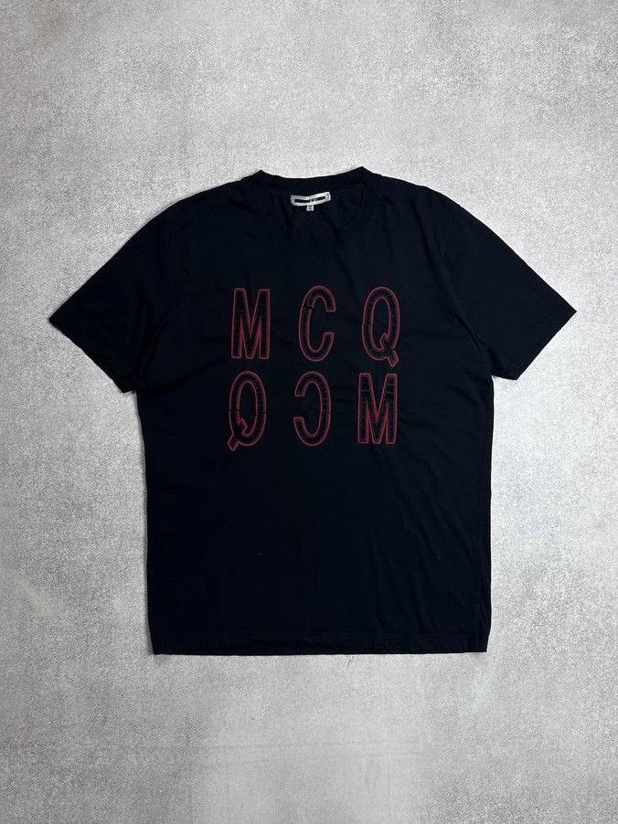 Alexander McQueen × MCQ × Vintage Vintage MCQ Alexander Mcqueen Bog Logo Spellout T-shirt Rare Size US XL / EU 56 / 4 - 1 Thumbnail