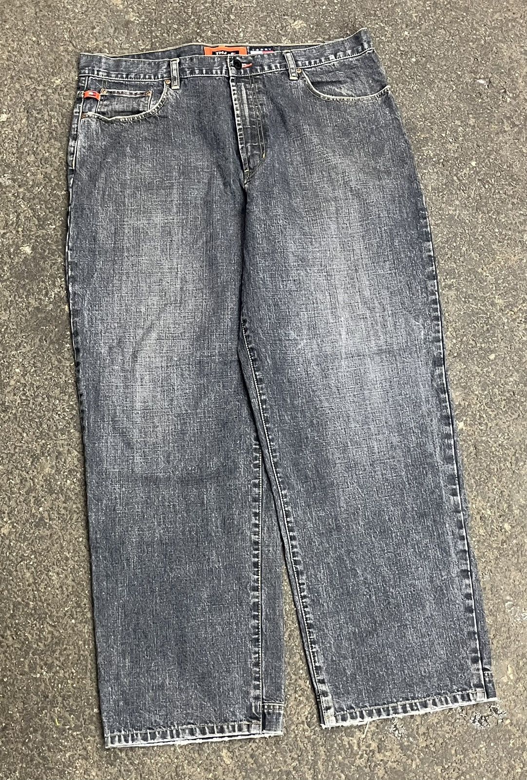 Tommy Hilfiger × Vintage Baggy fit Tommy Hilfiger y2k denim wide leg skater hype rare Size US 38 / EU 54 - 4 Thumbnail