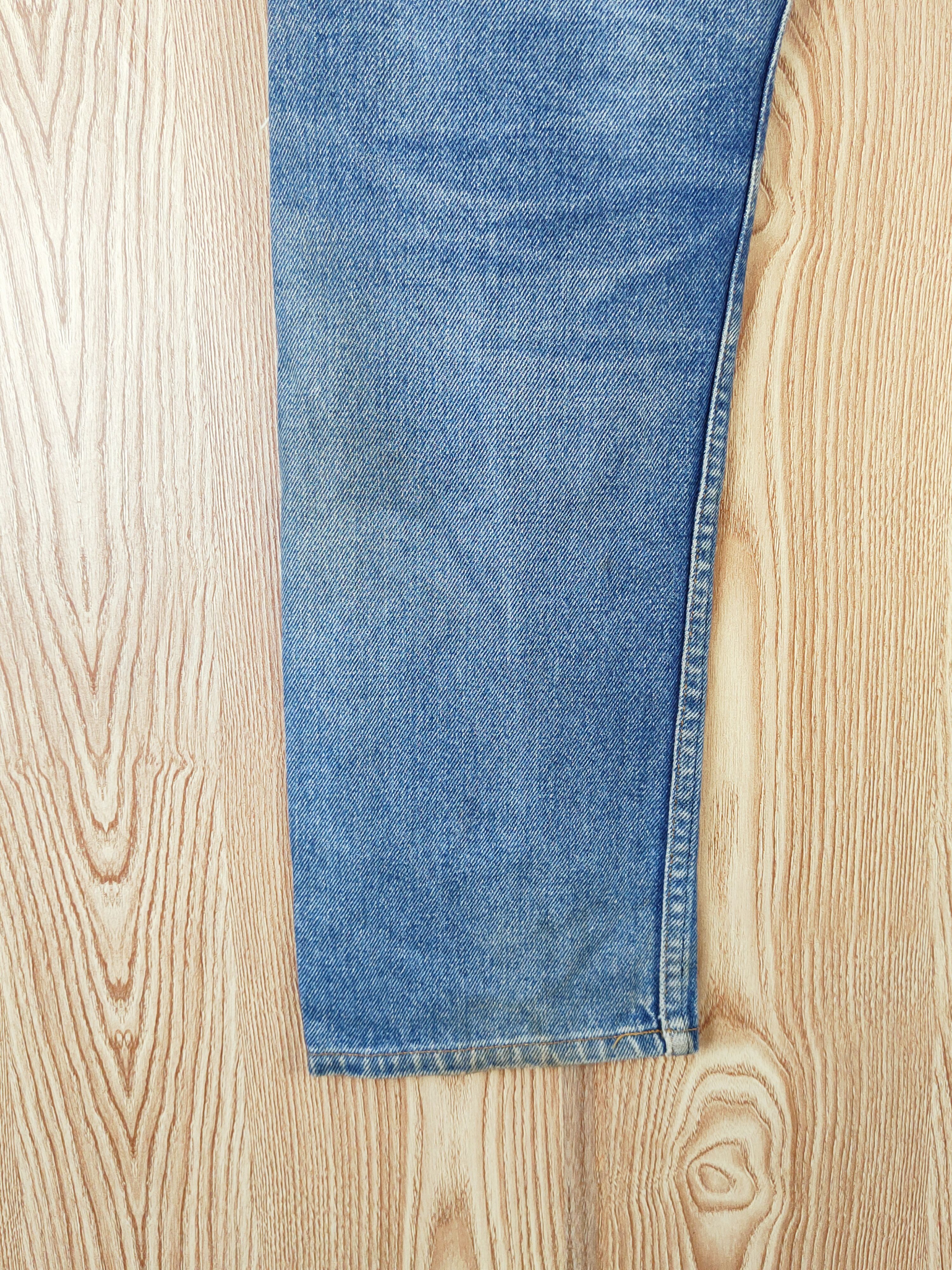 Levi's 505 Levi's Blue Distressed Ripped denim Jeans #W800 Size US 29 - 11 Thumbnail