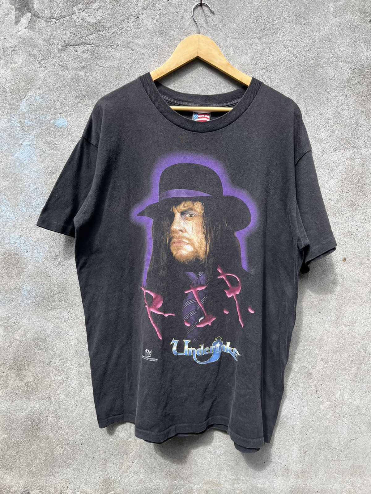 Vintage Vintage 1996 Undertaker R.I.P Size US XL / EU 56 / 4 - 1 Thumbnail